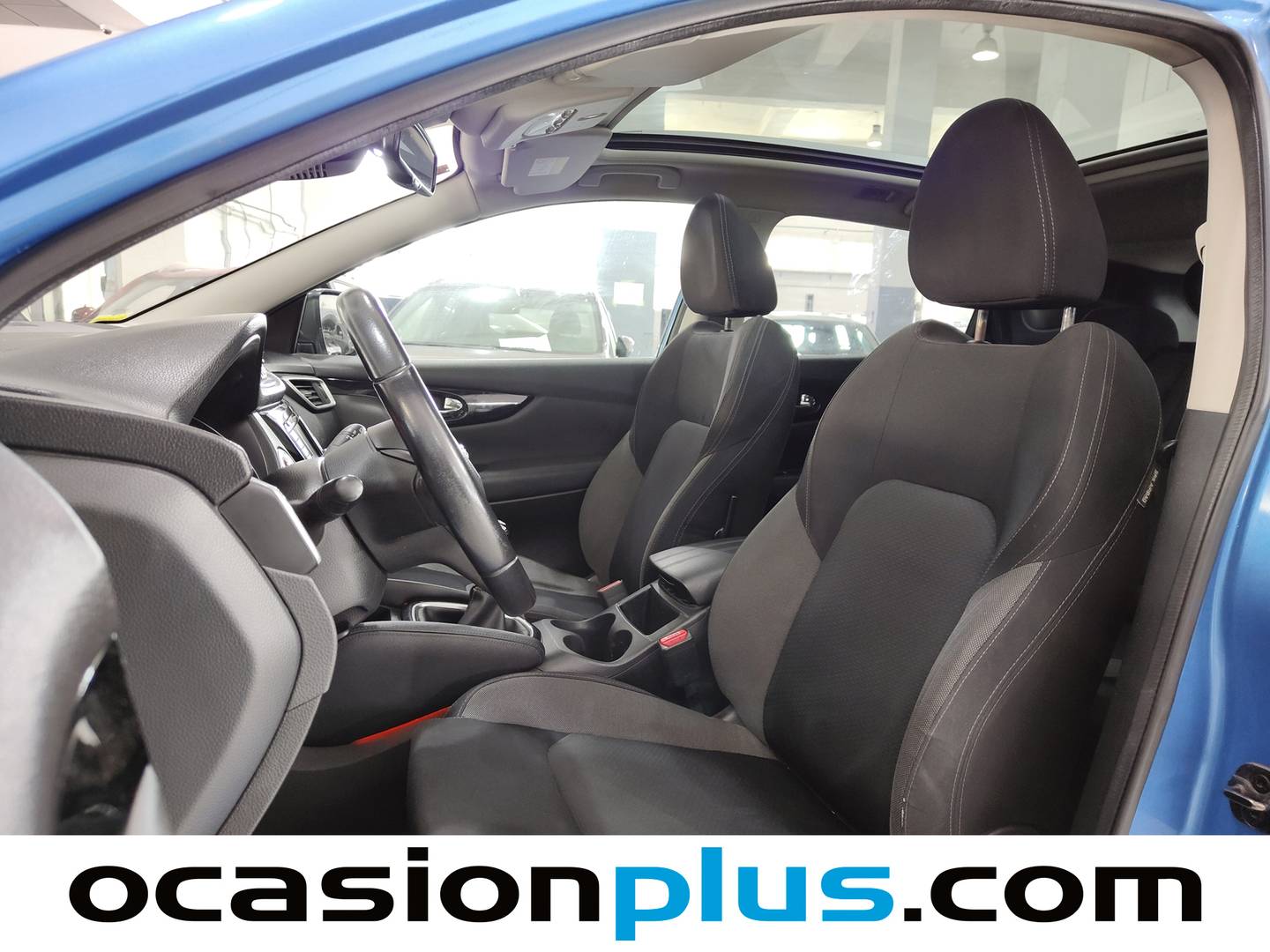 Foto asientos delanteros Nissan QASHQAI Nissan Qashqai DIG-T 140 N-Connecta 4x2 (140 CV)