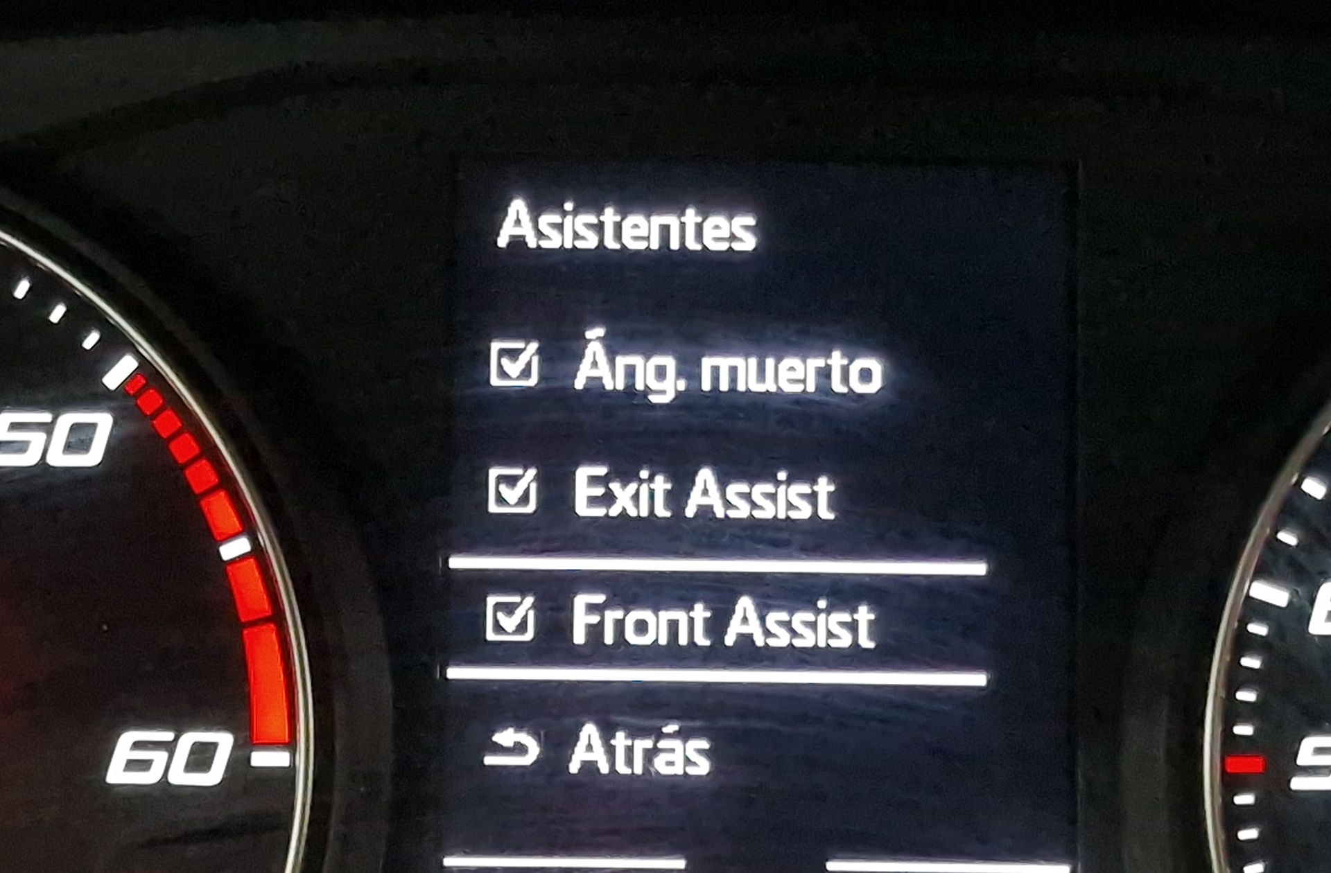 SEAT Arona 1.6 TDI Ecomotive FR - foto 14