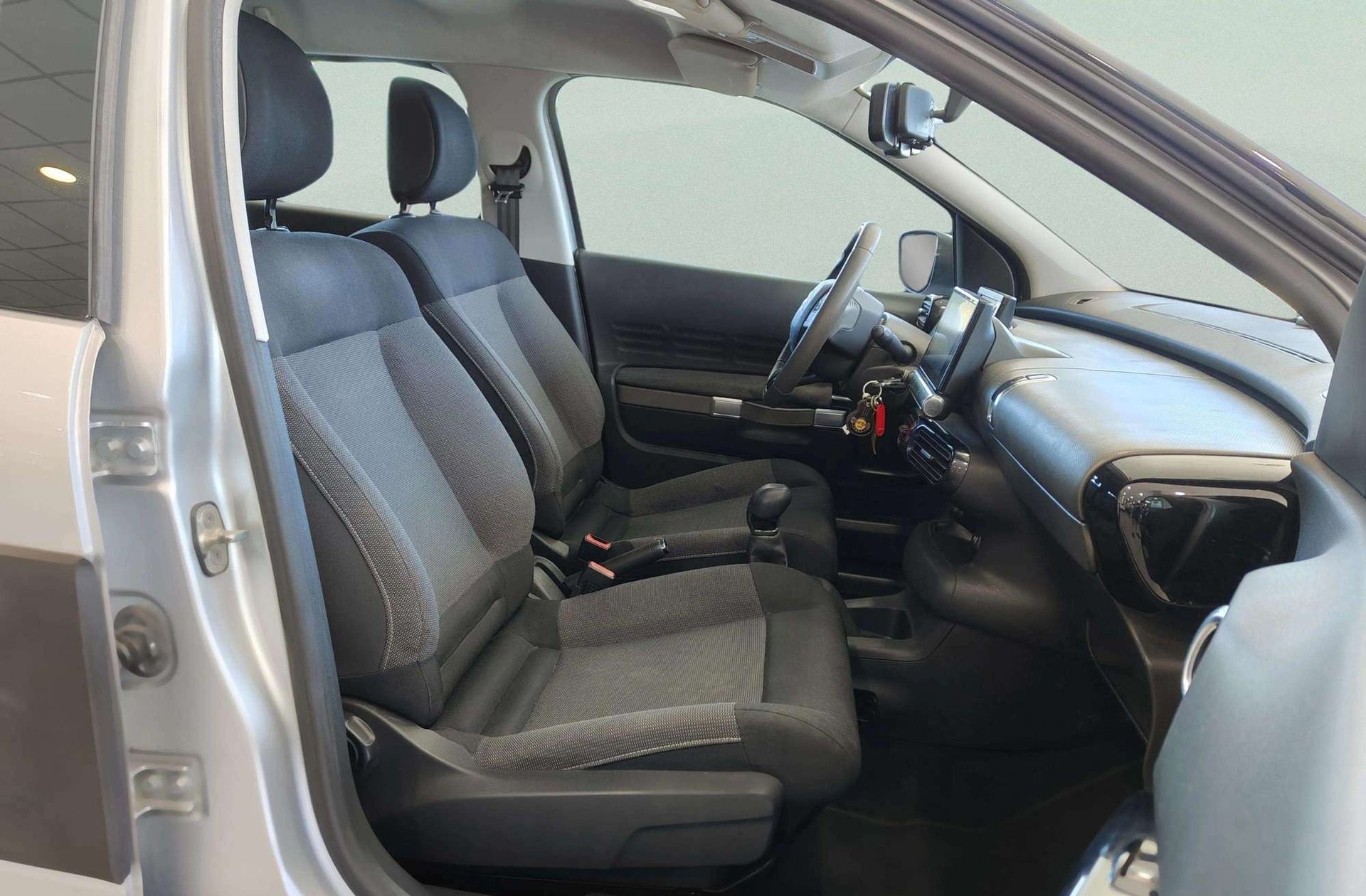 Citroën C4 Cactus 1.2 VTi Feel Fine - foto 15