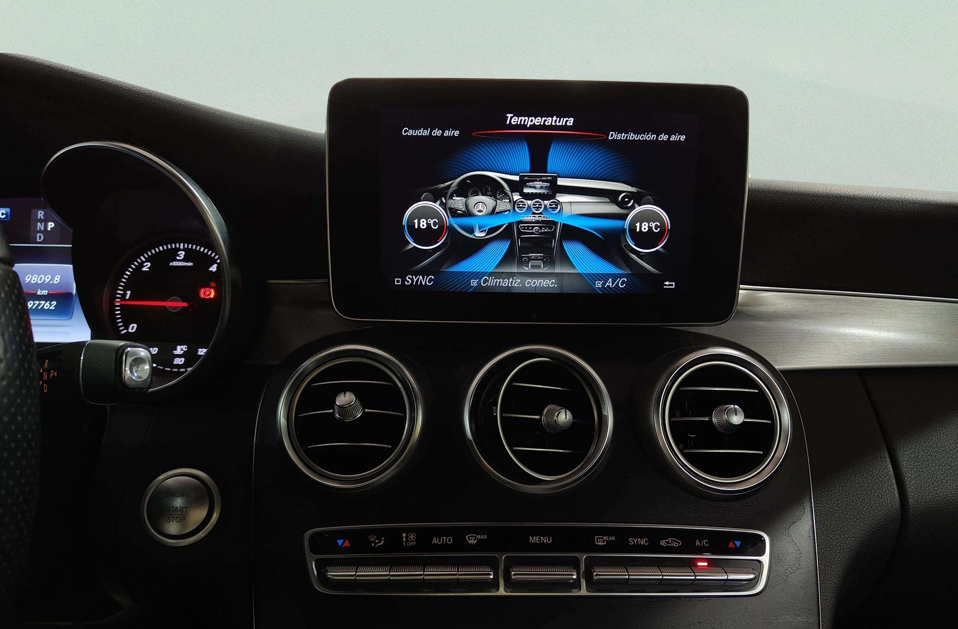 Mercedes-Benz Clase C Coupe 220 d Pack AMG - foto 37