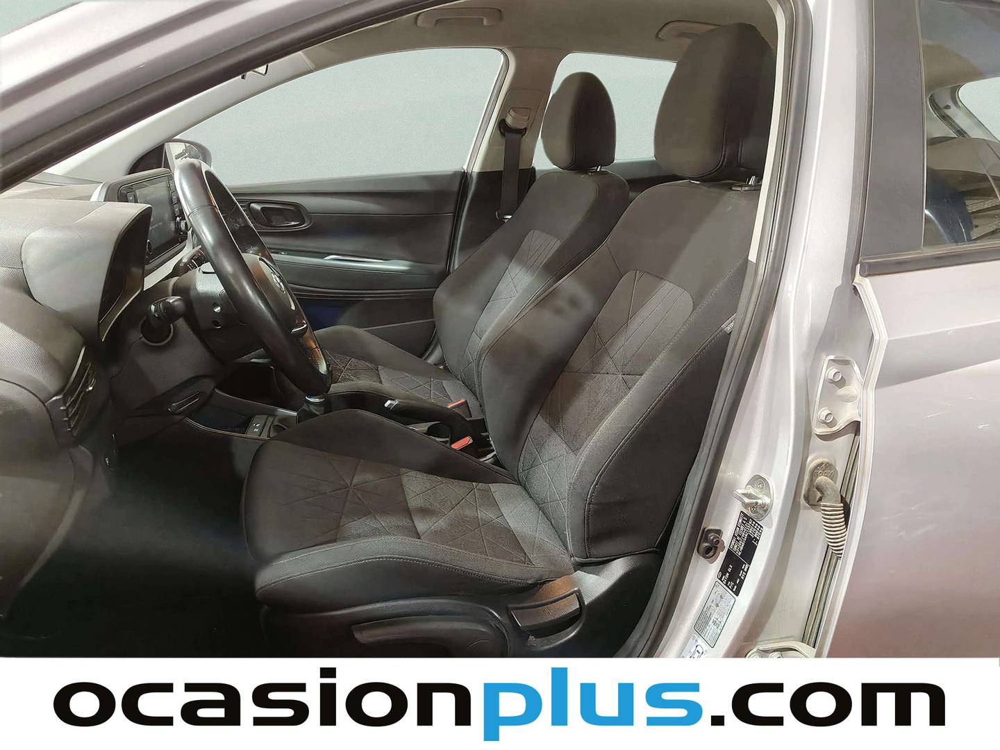 Foto asientos delanteros Hyundai Bayon Hyundai Bayon 1.0 TGDI 48V Maxx (100 CV)
