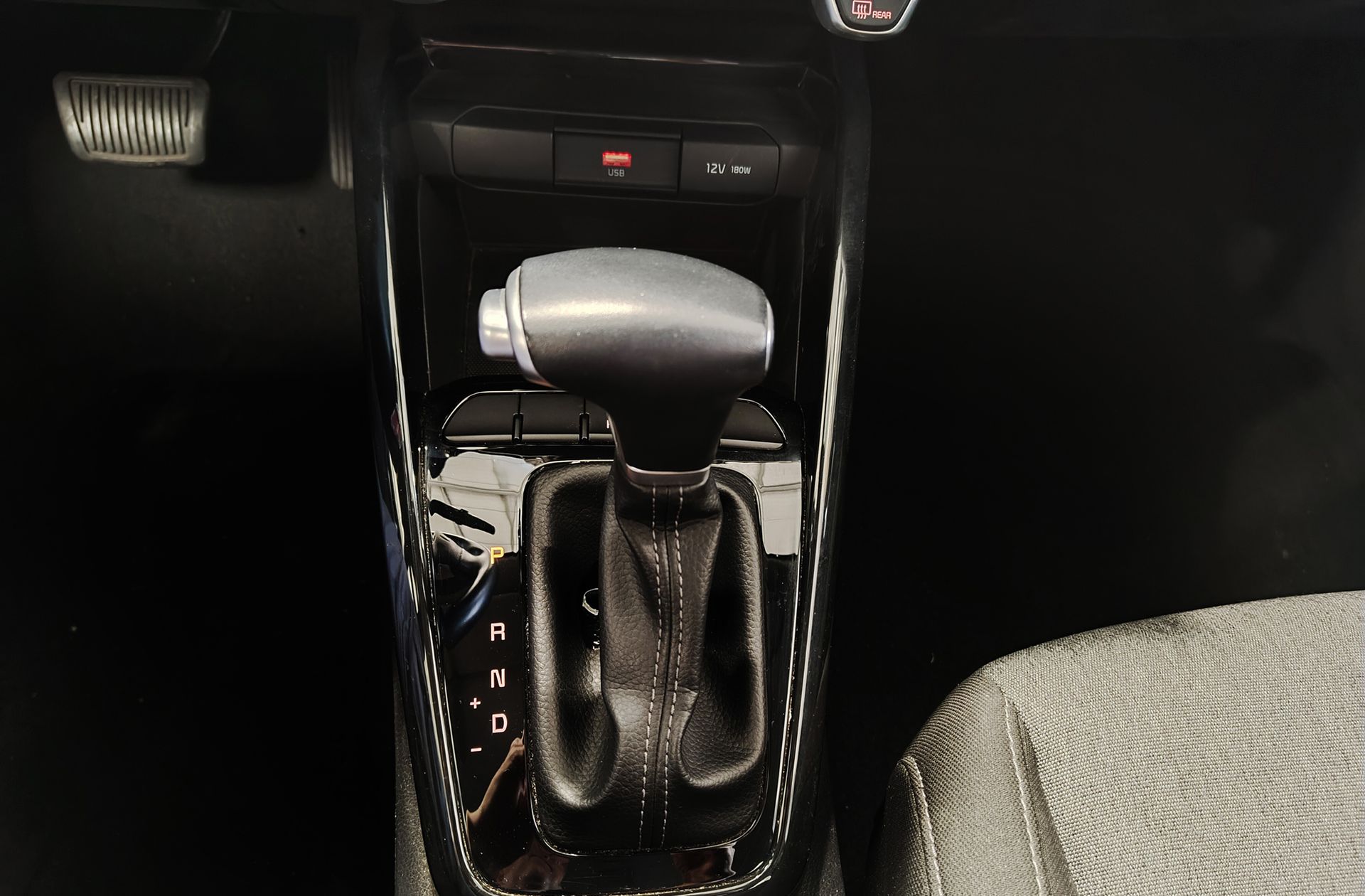 Kia Stonic 1.0 T-GDi Drive - foto 5