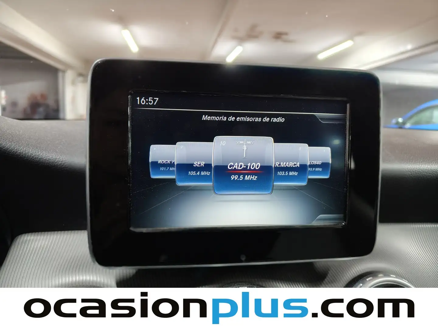 Foto Mercedes GLA Mercedes-Benz GLA 200 d Urban (136 CV) Pack AMG