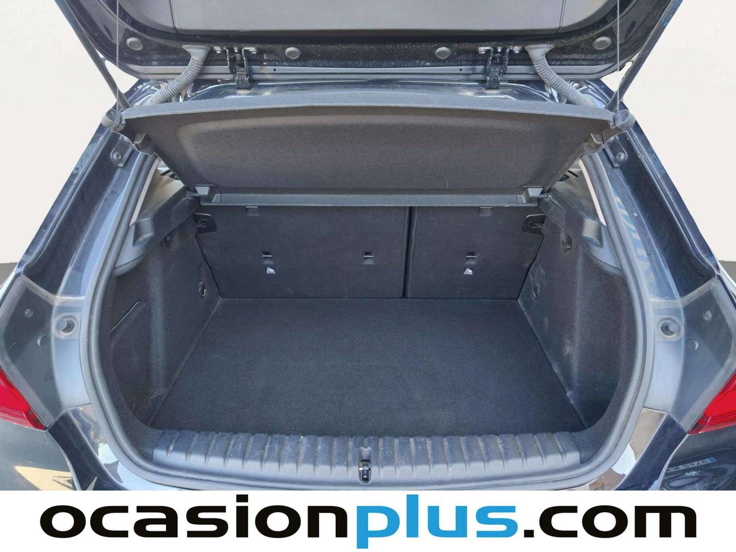 Fotos maletero BMW Serie 1 BMW Serie 1 116d (116 CV)