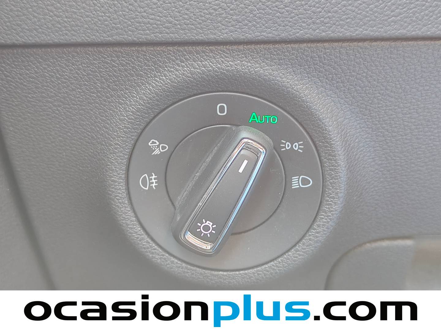 Skoda Karoq Skoda Karoq 1.5 TSI ACT Style DSG (150 CV) de segunda mano