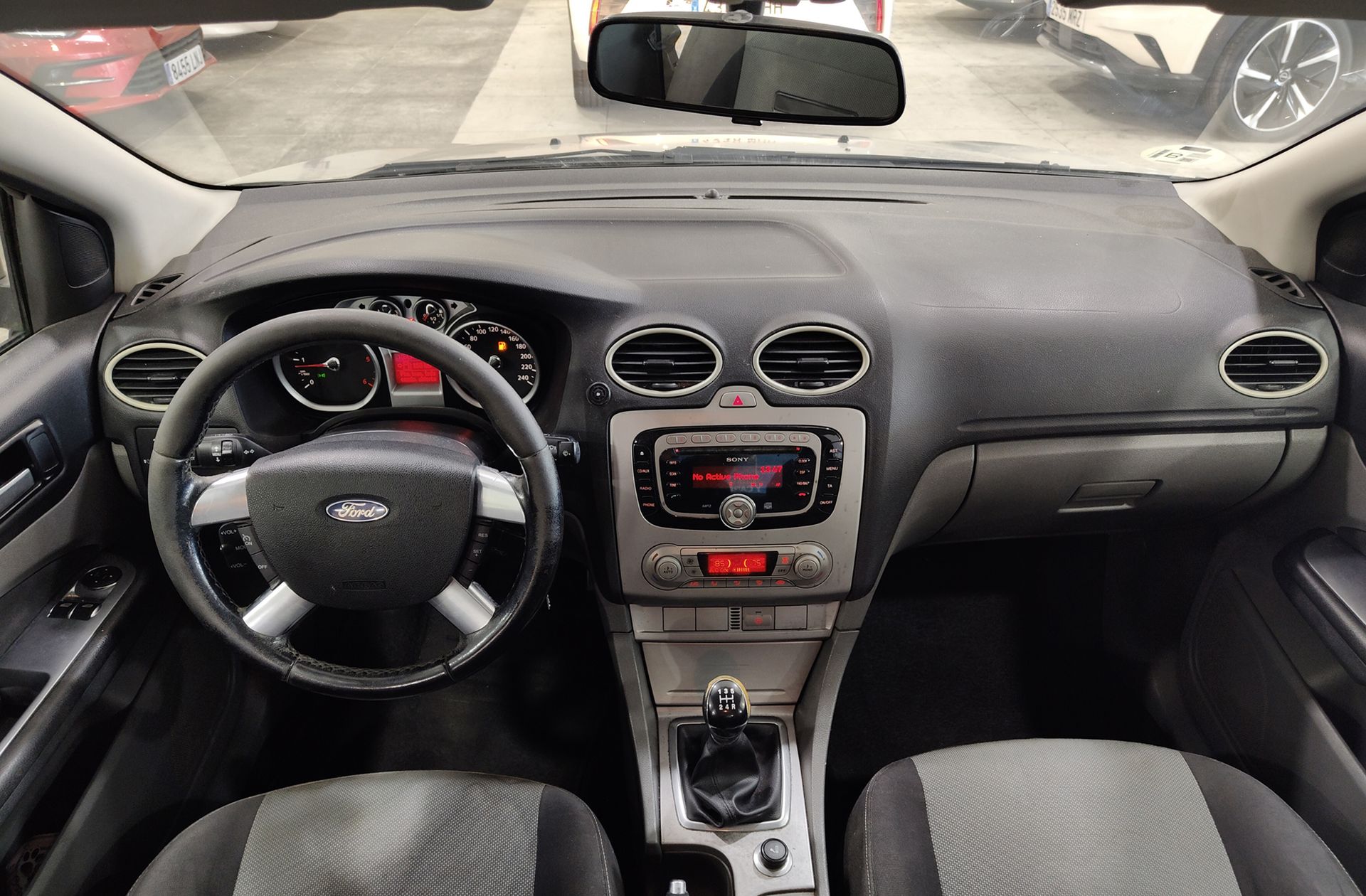 Ford Focus 1.6 TDCi Trend - foto 6