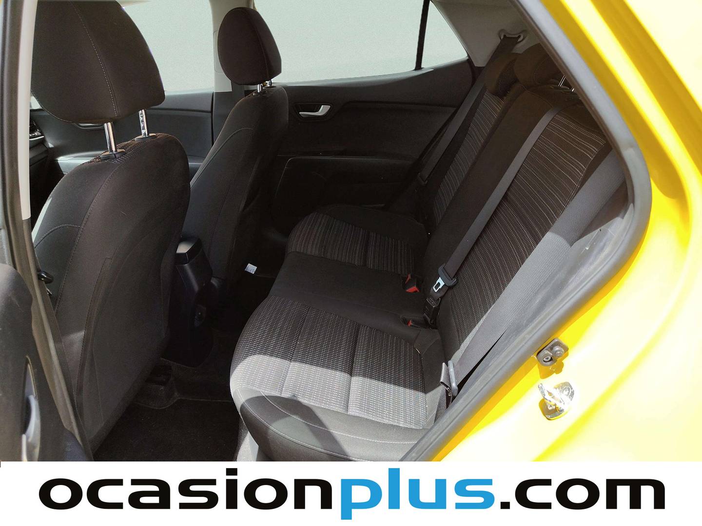 Foto asientos traseros KIA Stonic KIA Stonic 1.0 T-GDi Drive (100 CV)