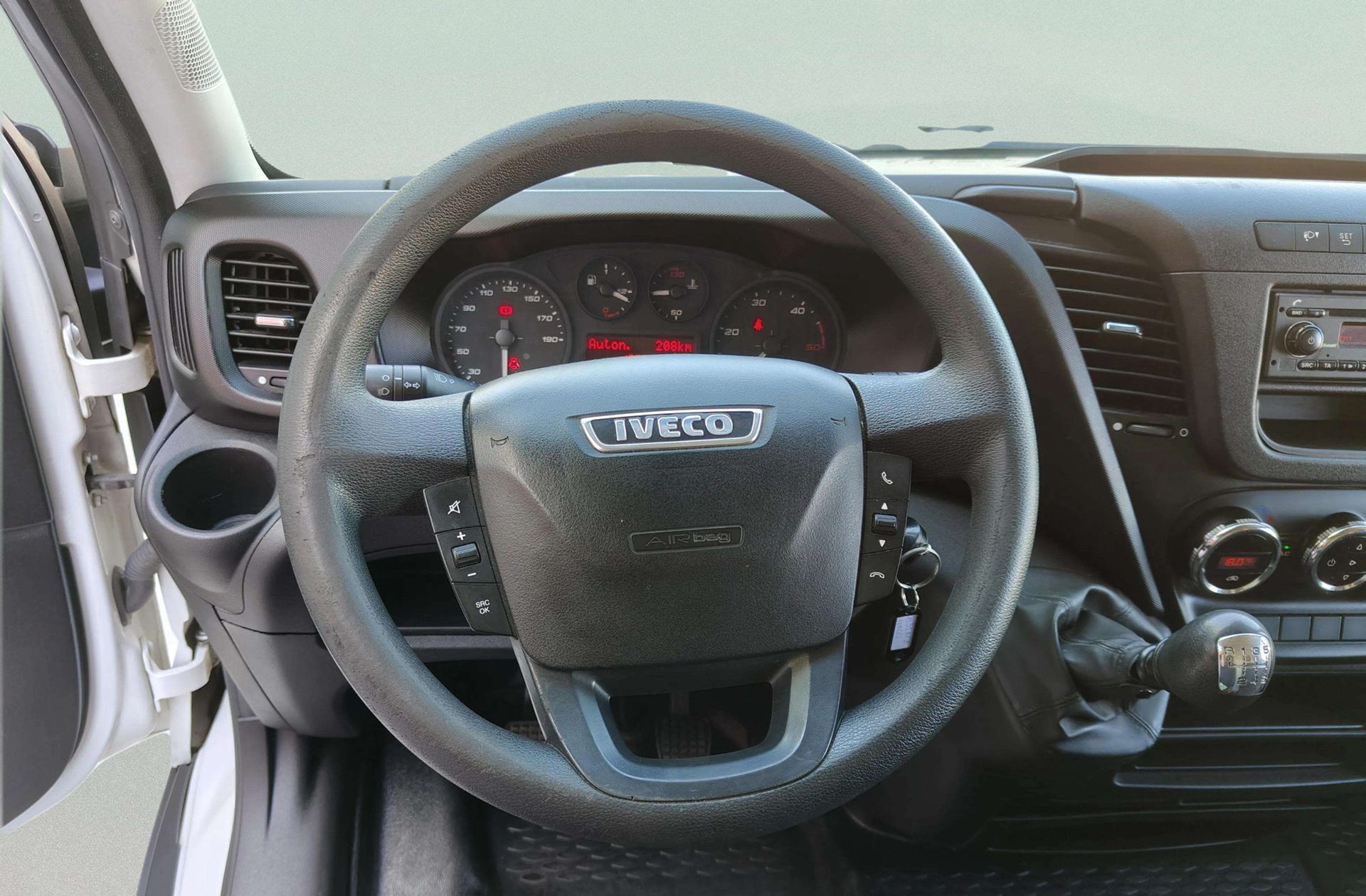 Iveco Daily Furgon 35 S 12 V 3520L/H2 - foto 16