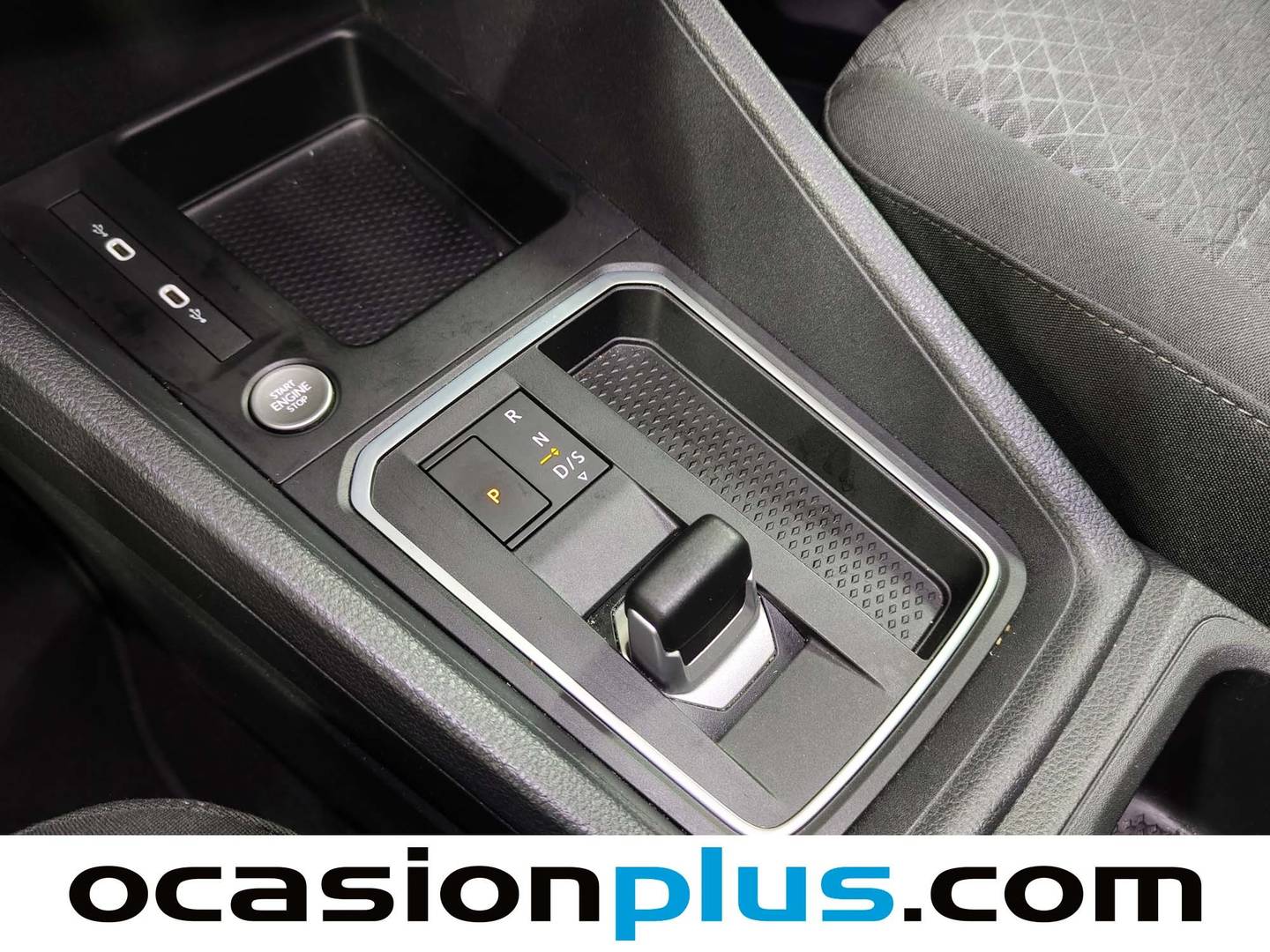 Foto Ford Grand Tourneo Connect Ford Grand Tourneo Connect 2.0 Ecoblue Titanium Auto (7 Plazas) (122 CV)