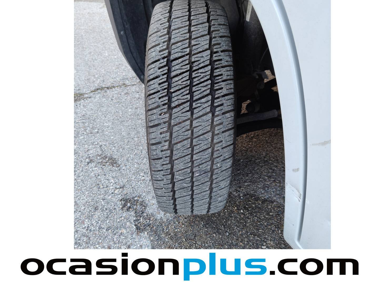 Foto Peugeot Boxer Peugeot Boxer Furgon BlueHDi 140 S&S 335 L3H2 (140 CV)