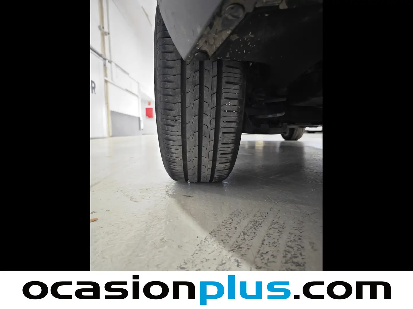 Foto Peugeot 2008 Peugeot 2008 BlueHDi 100 S&S Style (100 CV)