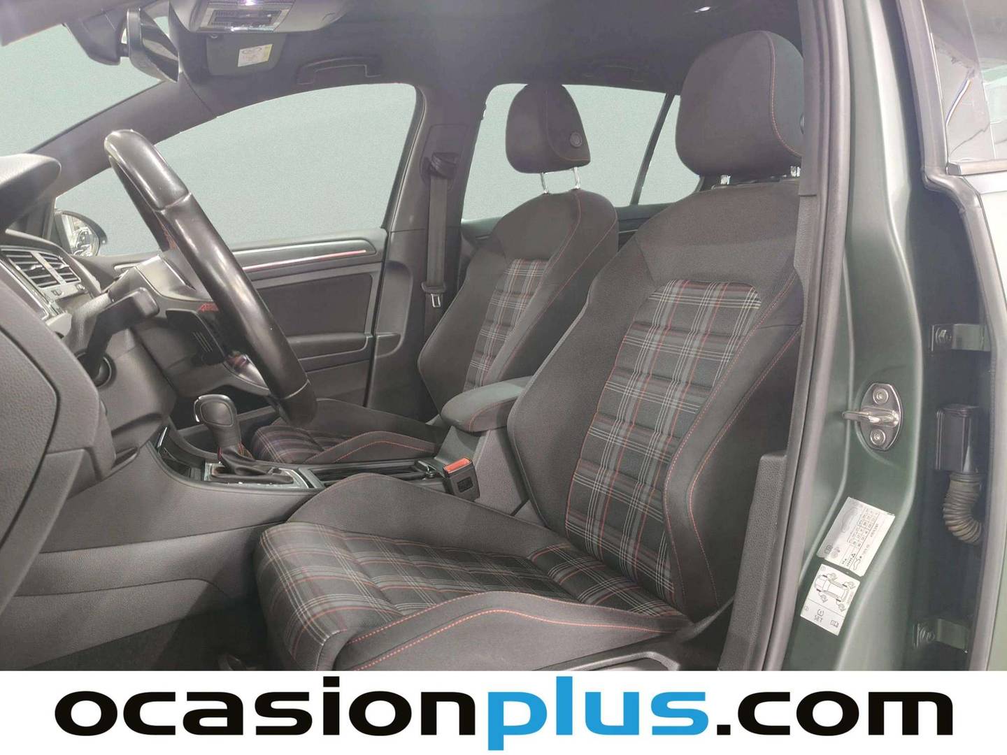 Foto asientos delanteros Volkswagen Golf Volkswagen Golf GTI 2.0 TSI (230 CV) DSG