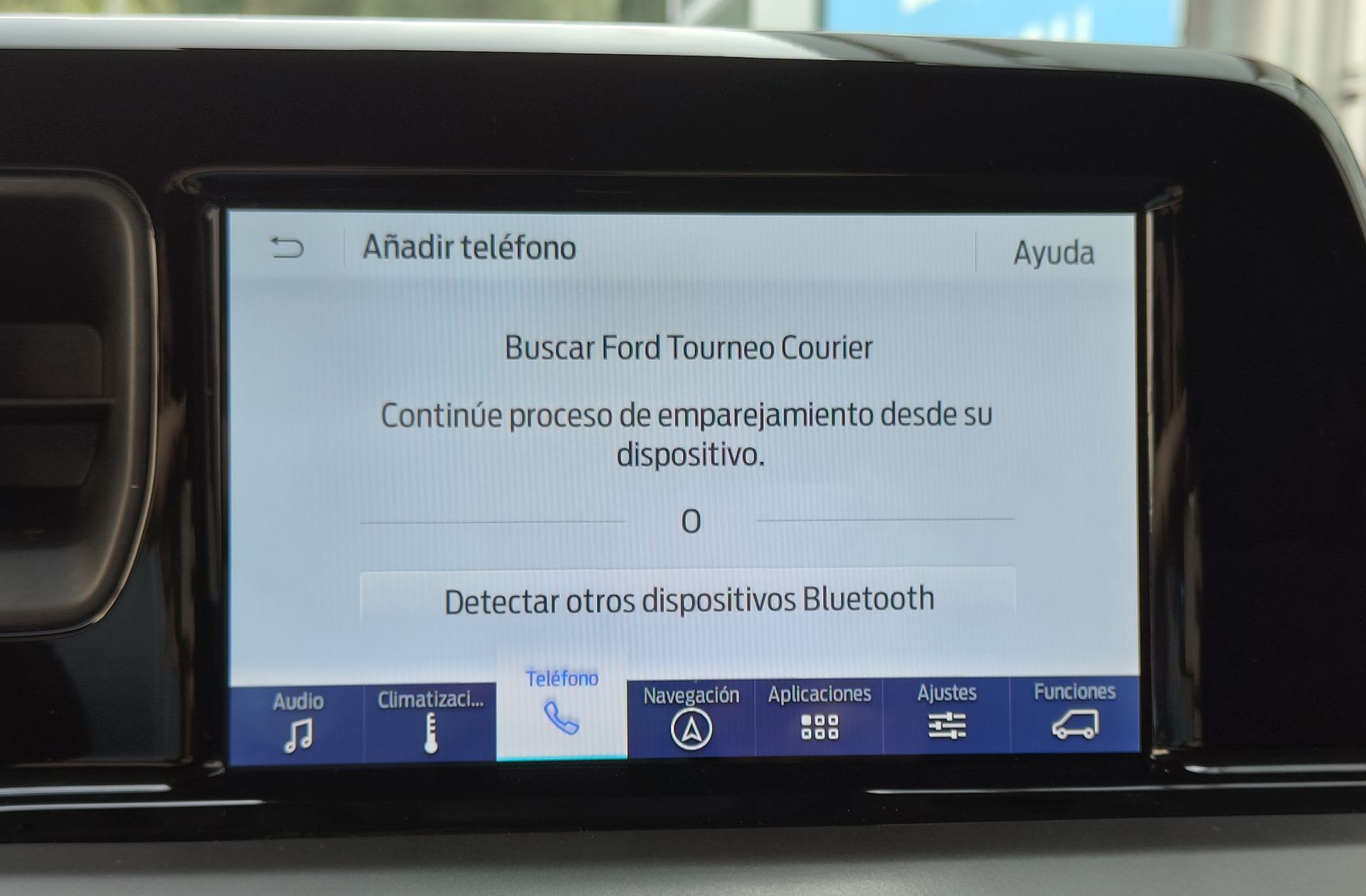 Ford Tourneo Courier 1.0 EcoBoost Trend - foto 31