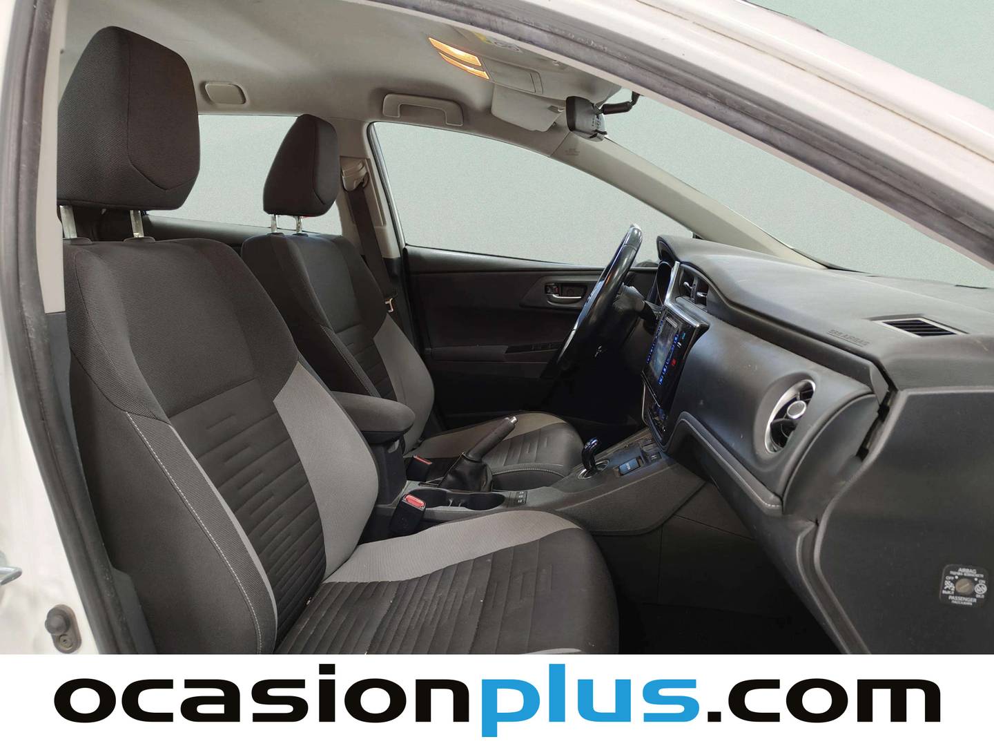 Toyota Auris Toyota Auris 140H Hybrid Touring Sports Active (136 CV) km 0