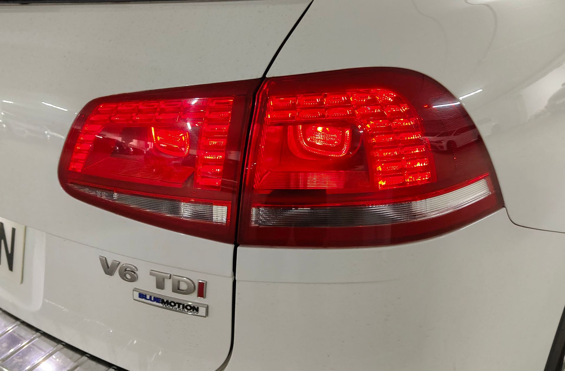 Volkswagen Touareg R-Line 3.0 TDI BMT Tiptronic - foto 27