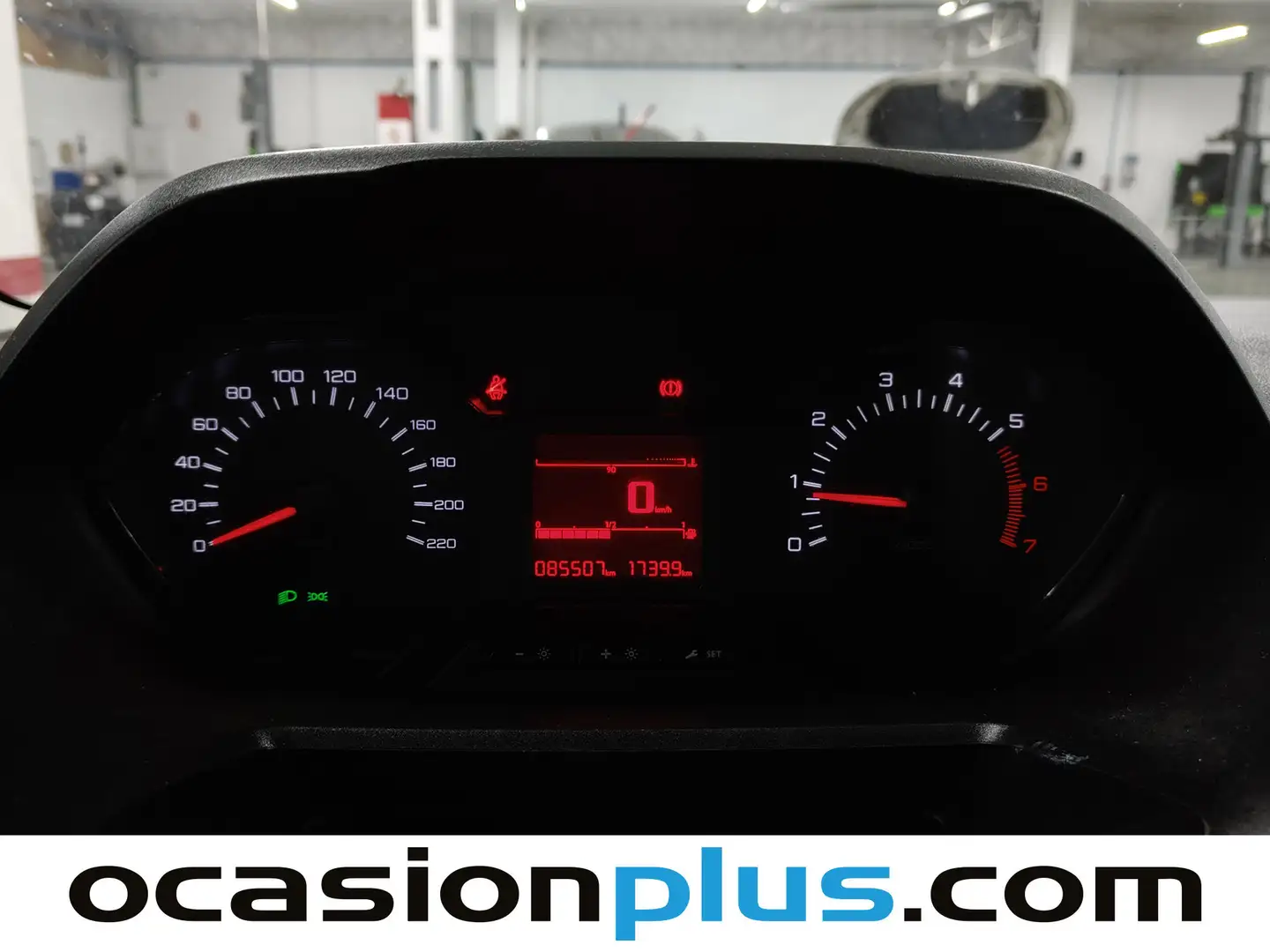 Foto Peugeot Partner Peugeot Partner BlueHDi 100 Pro Standard 600kg (98 CV)