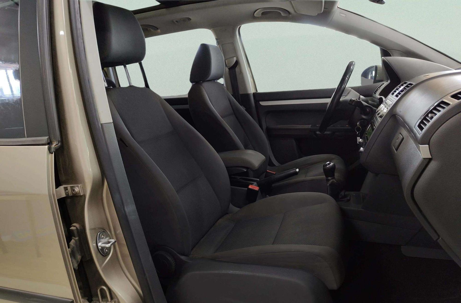 Volkswagen Touran 1.2 TSI Edition 7 plazas - foto 18