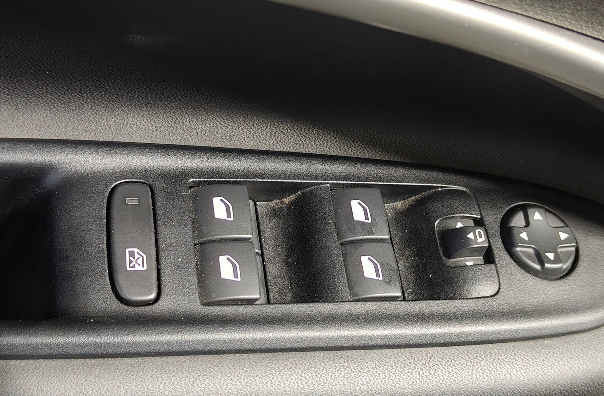 Jeep Avenger 1.2 G Summit - foto 40