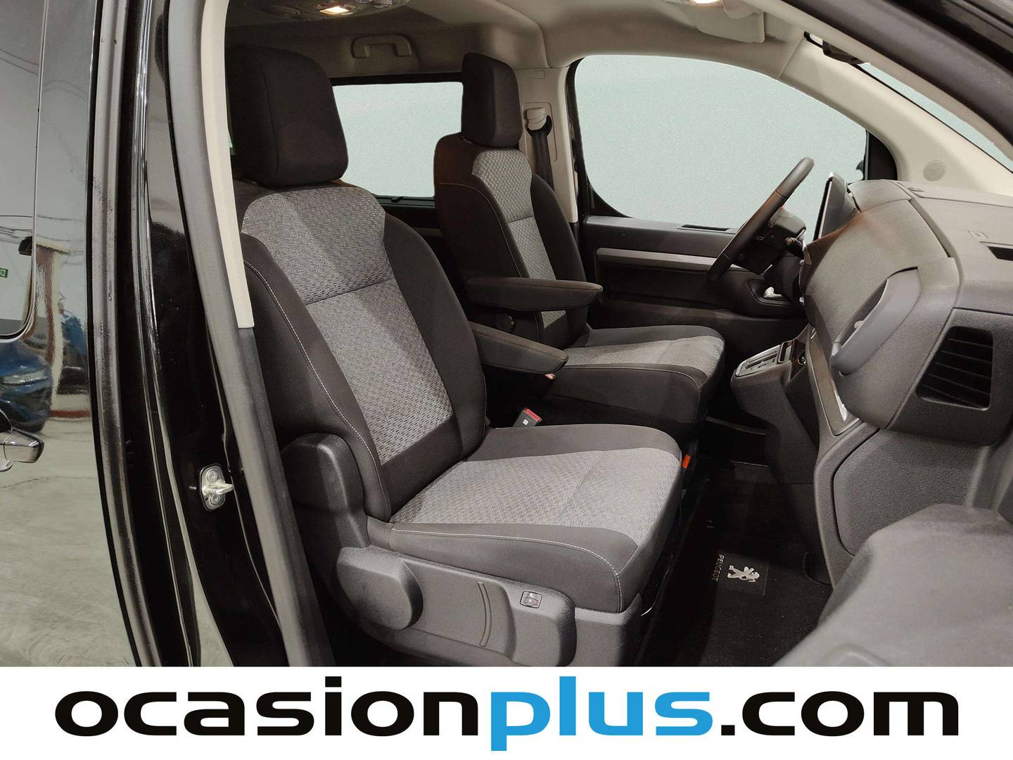 Peugeot Traveller Peugeot Traveller BlueHDi 180 Business VIP Standard EAT8 (180 CV) automático