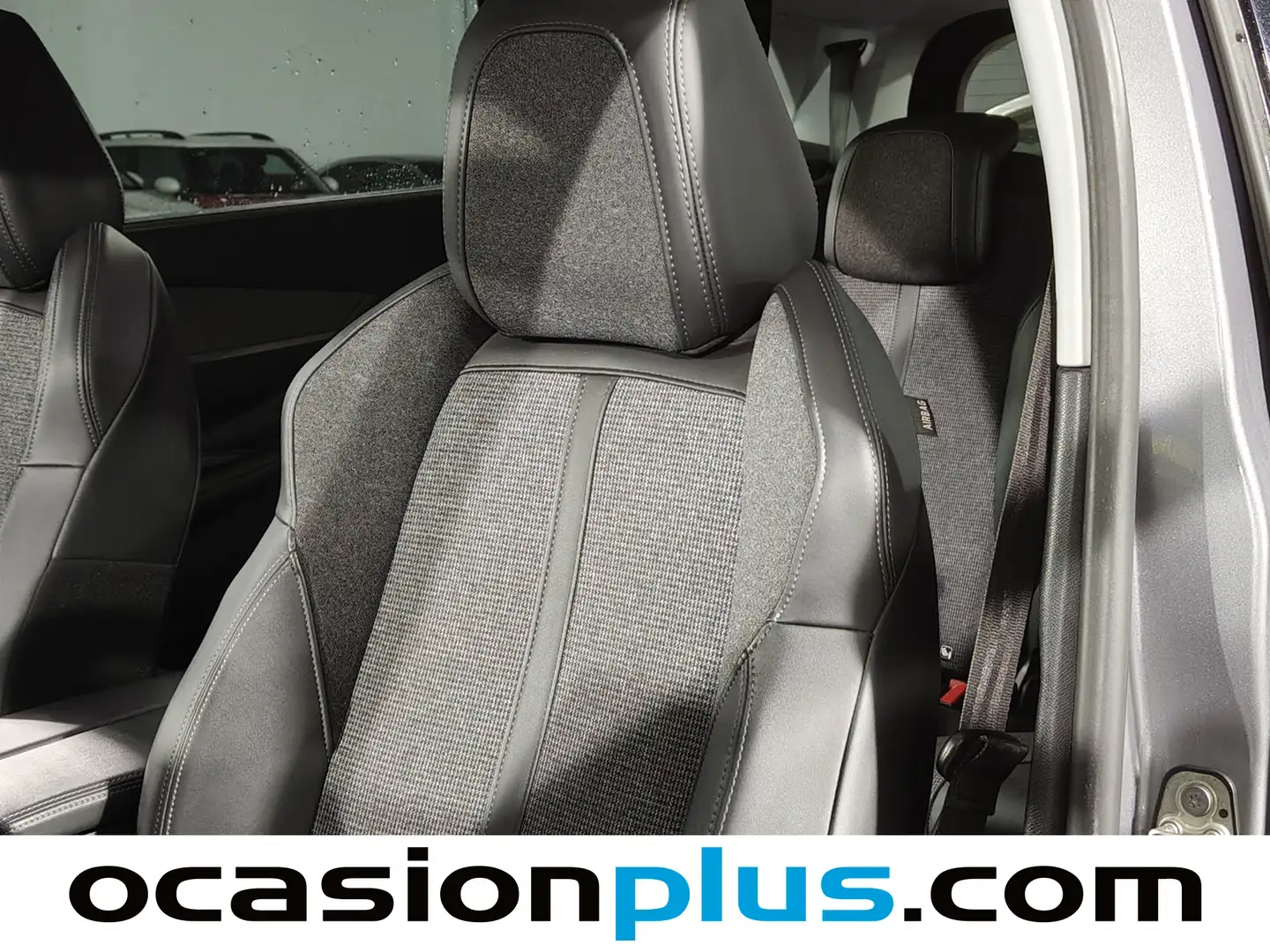 Foto Peugeot 5008 Peugeot 5008 BlueHDi 130 S&S Allure (130 CV) 7 Plazas