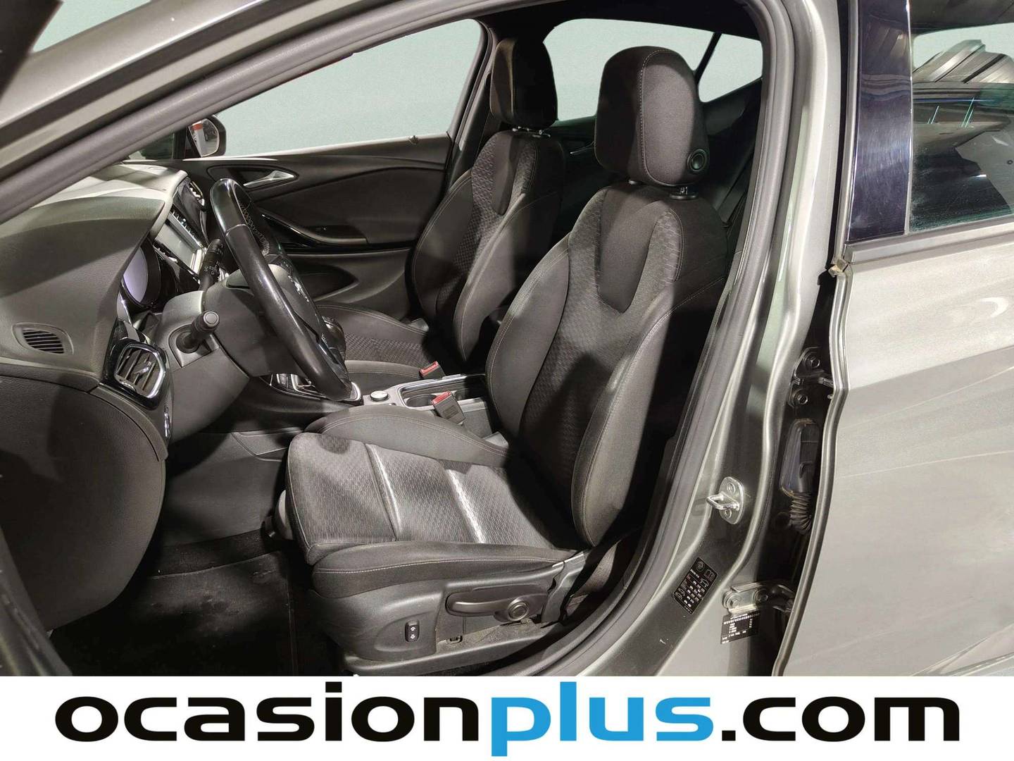 Foto asientos delanteros Opel Astra Opel Astra 1.6 CDTi S&S Dynamic (136 CV)