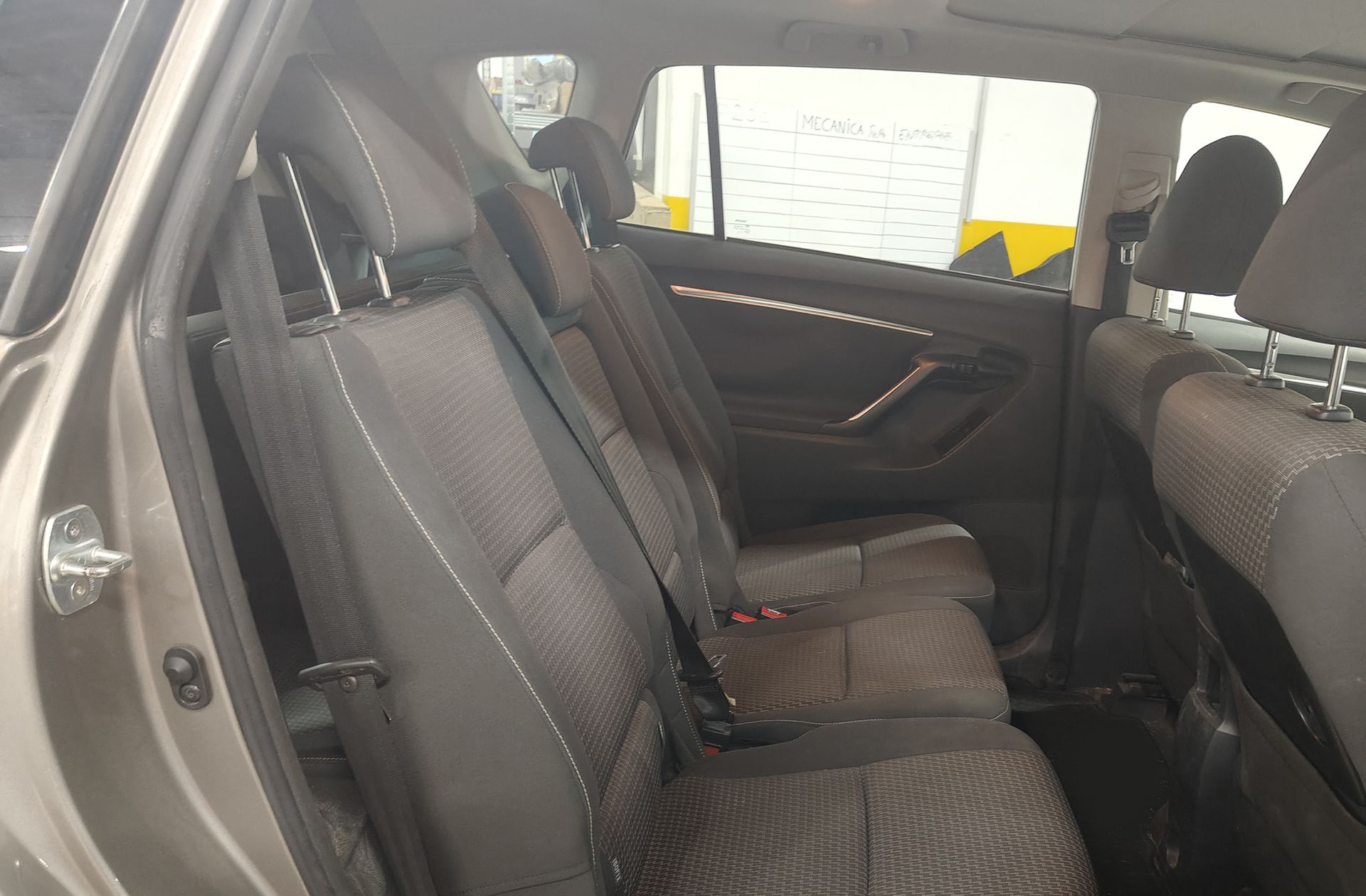 Toyota Verso 115D Advance 7 plazas - foto 15