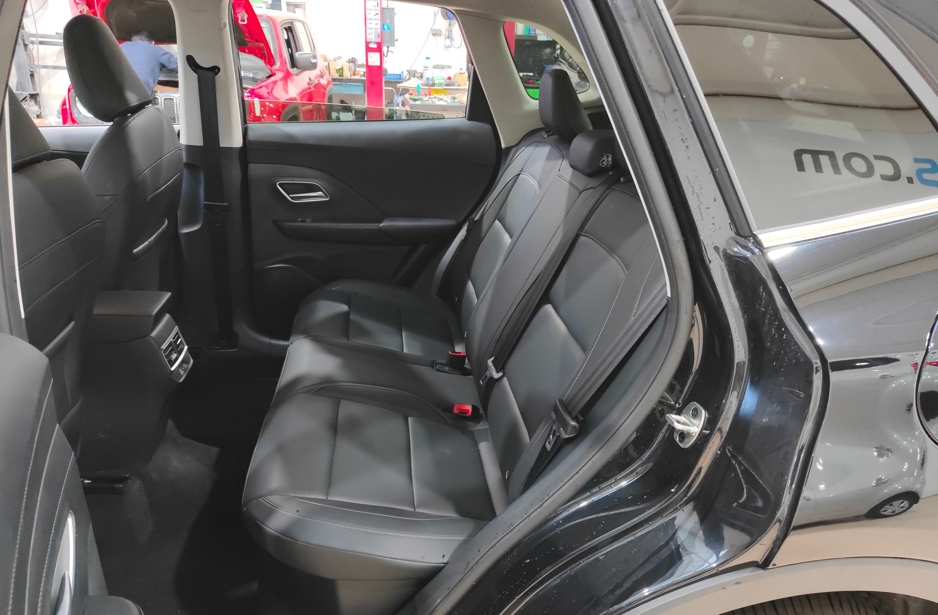 MG ZS 1.5 Hybrid+ Luxury - foto 12