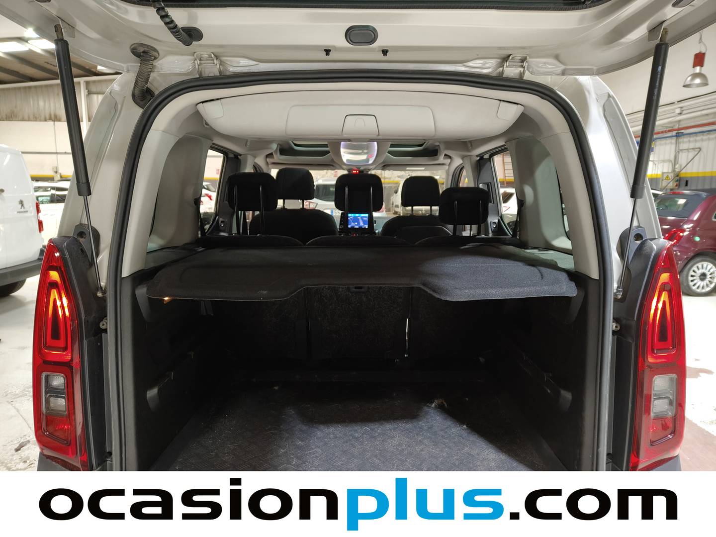 Foto Citroën Berlingo Citroen Berlingo BlueHDi 130 S&S Talla M Shine (130 CV)