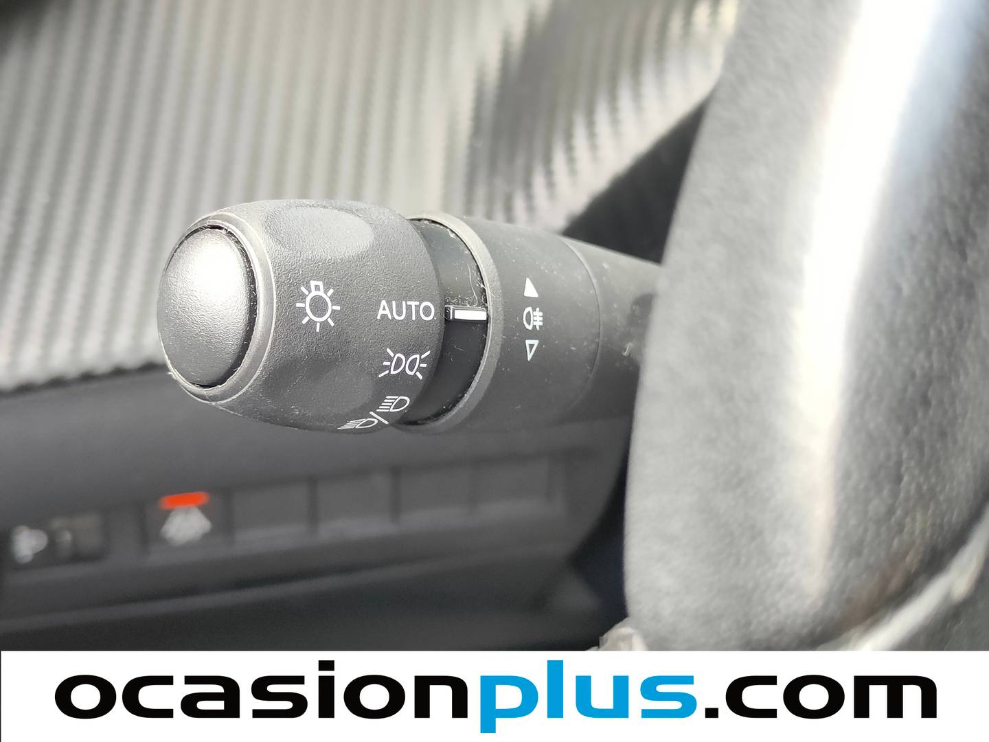 Acabados Peugeot 208 Peugeot 208 PureTech 75 S&S Active Pack (75 CV)
