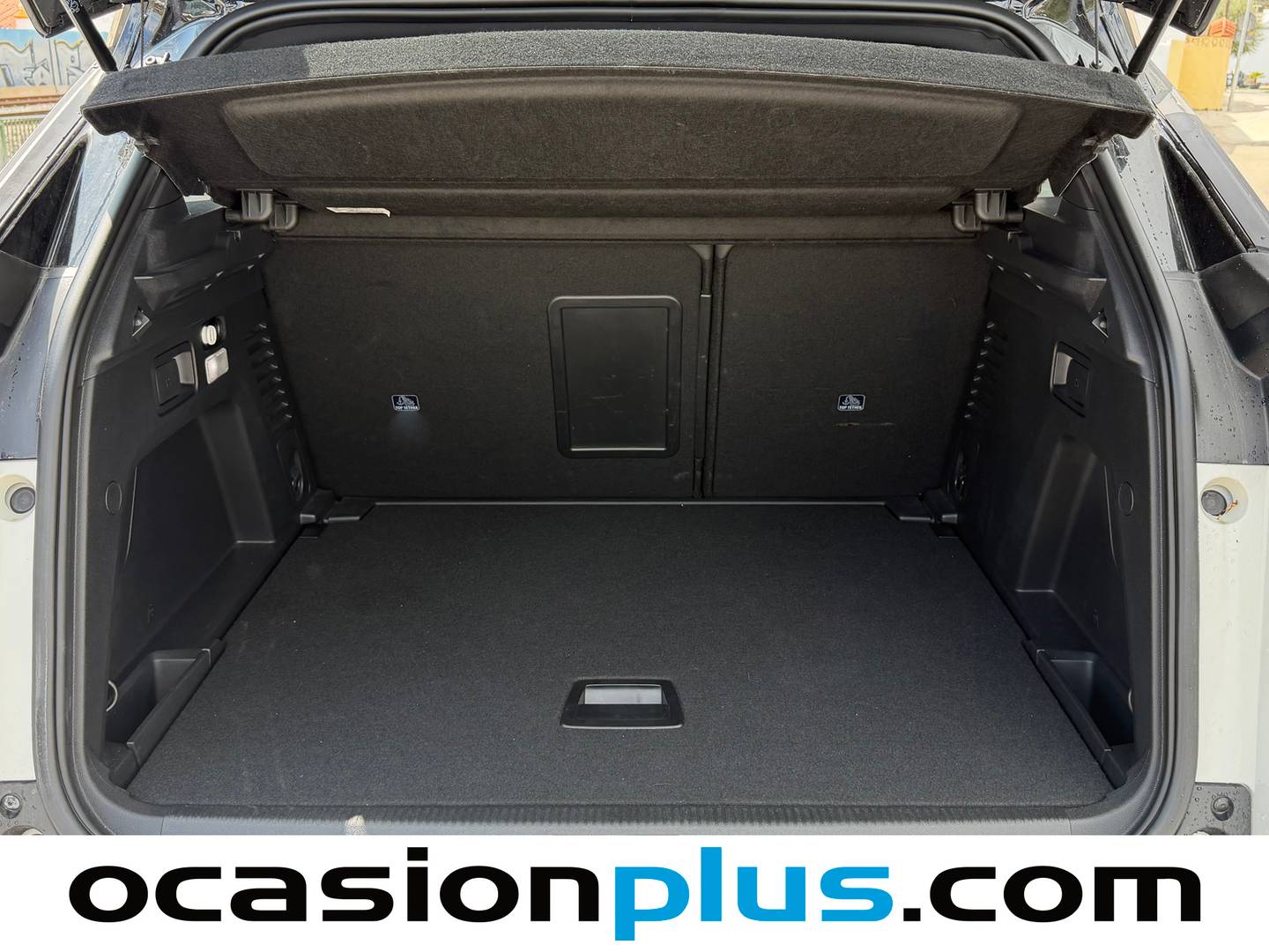 Fotos maletero Peugeot 3008 Peugeot 3008 BlueHDI 130 S&S GT Line (130 CV)