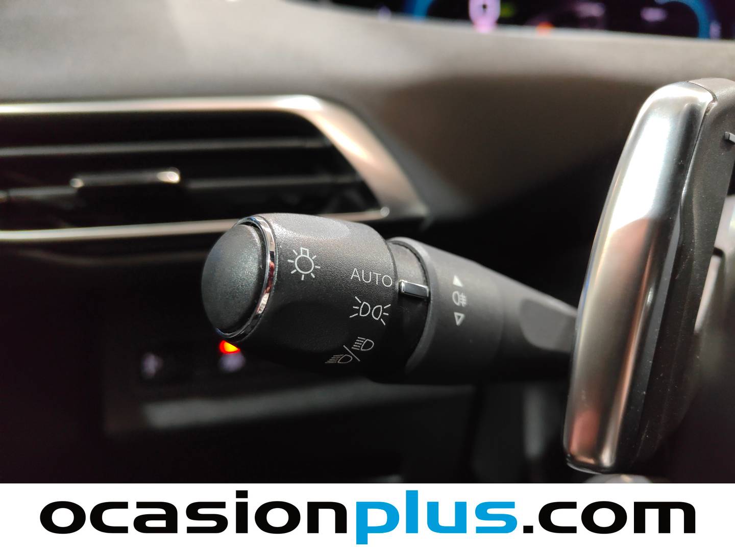 Foto Peugeot 3008 Hybrid Peugeot 3008 Hybrid 300 Allure Pack e-EAT8 (300 CV)