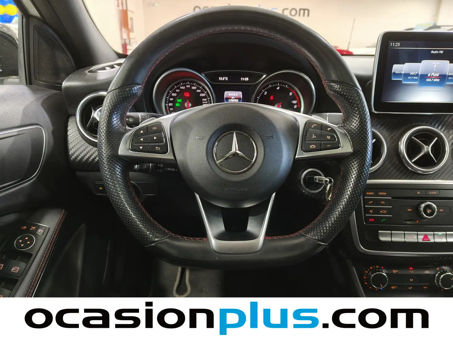 Foto Mercedes Clase A Mercedes-Benz Clase A 180 d AMG Line (109 CV)