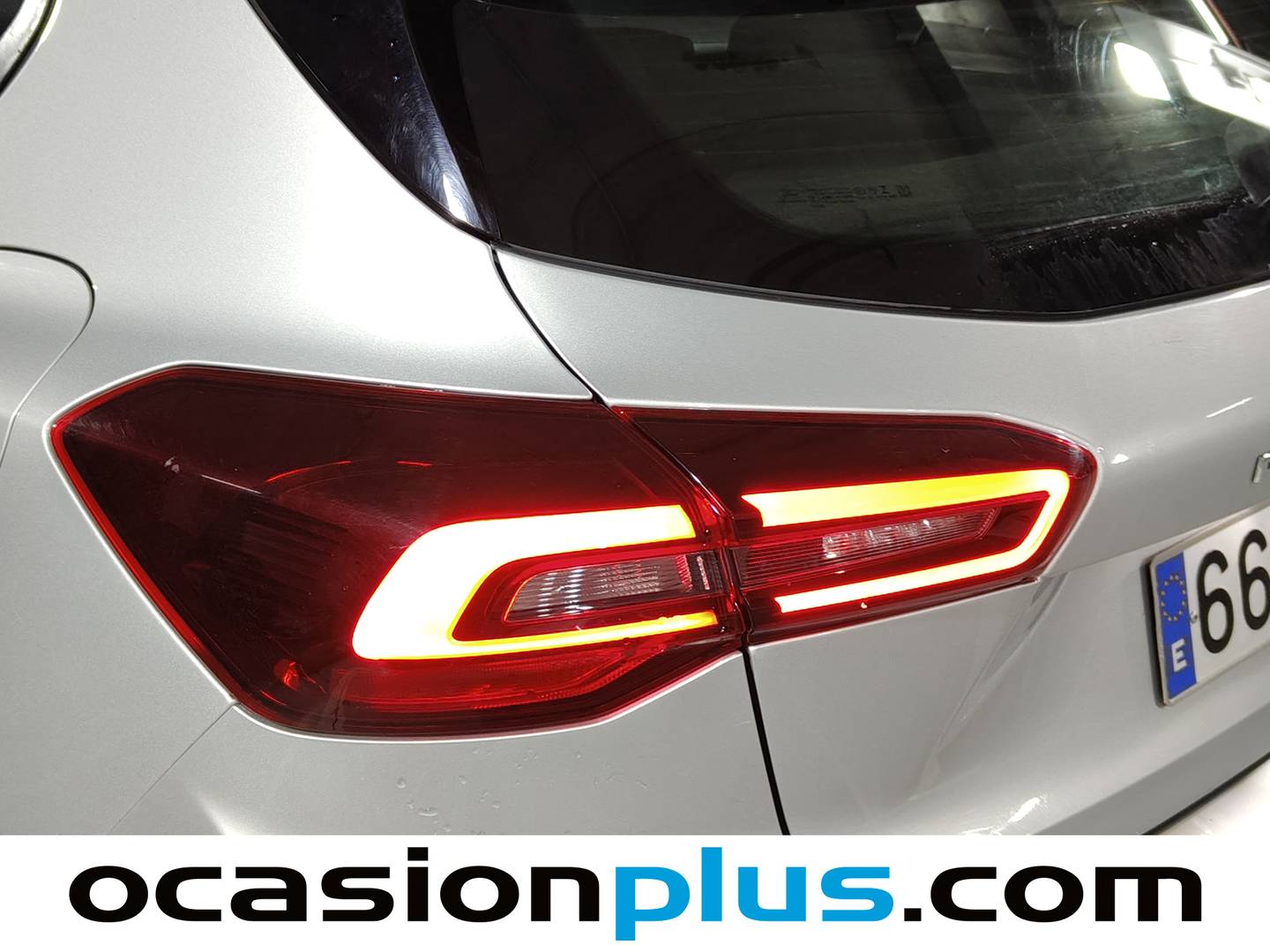 Foto Ford Focus Ford Focus 1.0 Ecoboost MHEV ST-Line Auto (125 CV)