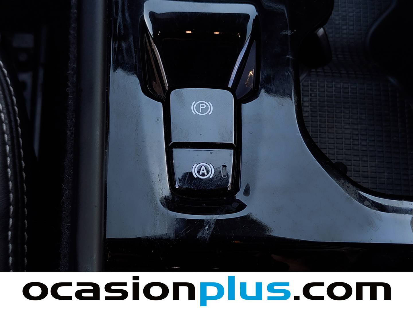 Foto Volvo XC40 Volvo XC40 D3 R-Design Auto (150 CV)