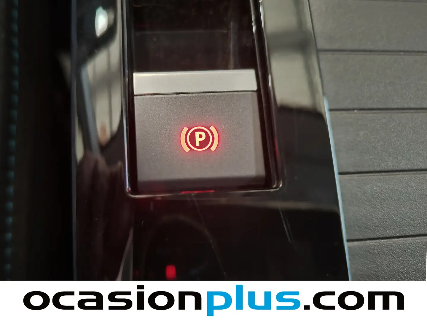 Foto Citroën C4 Citroen C4 Hybrid 136 Plus e-DCS6 (136 CV)