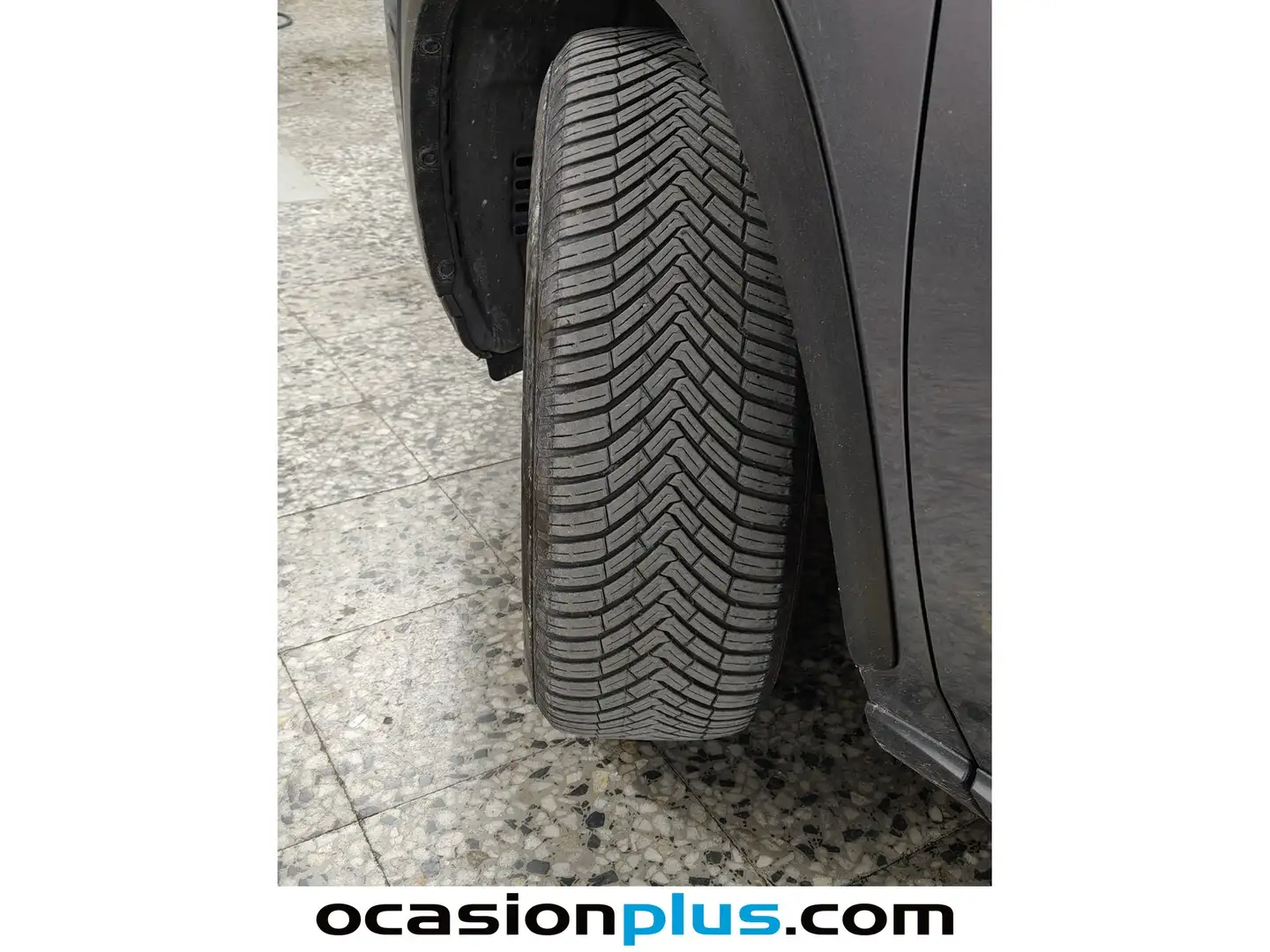 Foto Lexus NX Lexus NX 300h Corporate 2WD (197 CV)