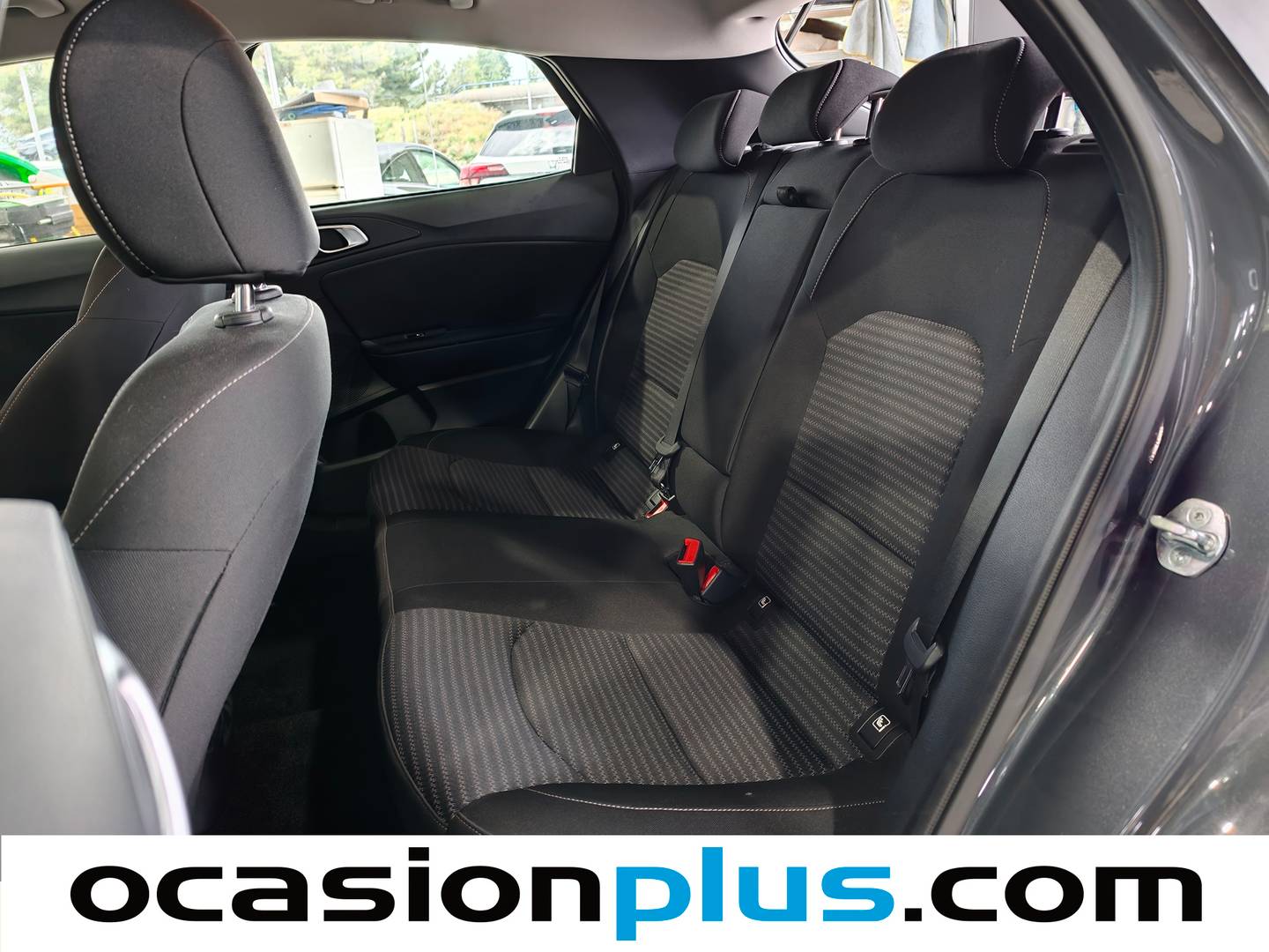 Foto asientos traseros KIA XCeed KIA XCeed 1.5 MHEV iMT Drive  (160 CV)