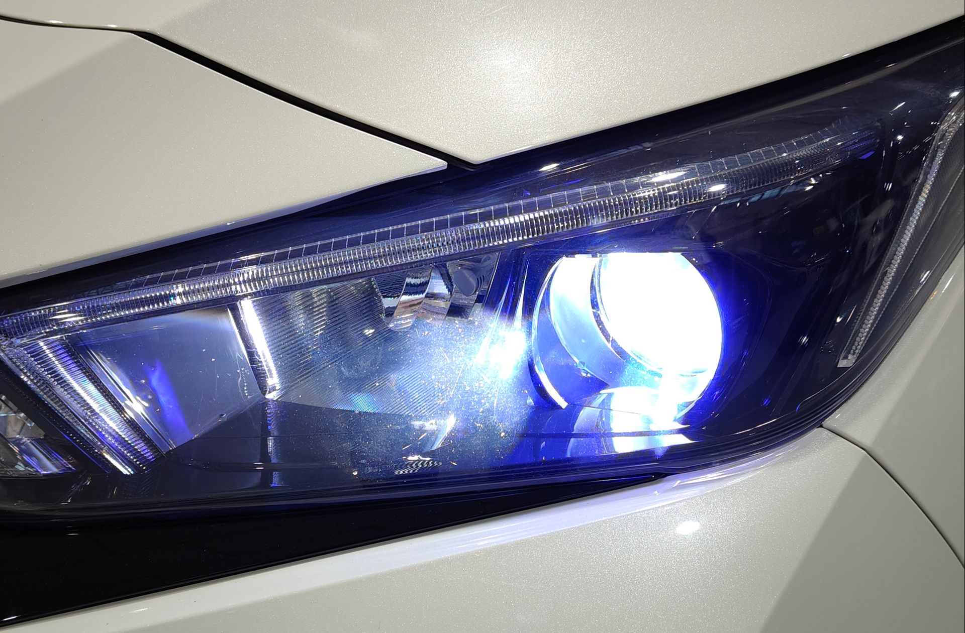 Nissan Leaf 40kWh N-Connecta Bitono - foto 14