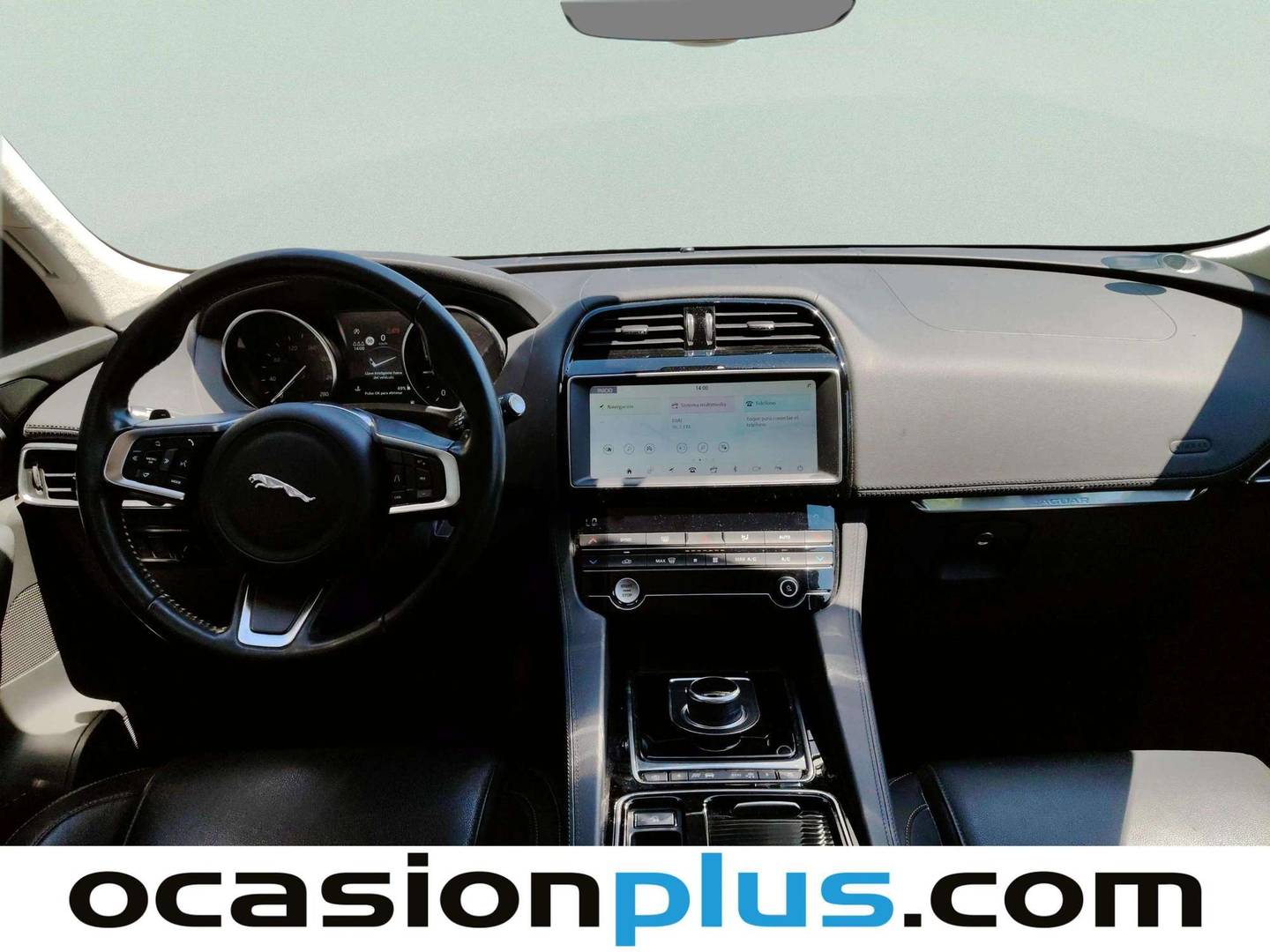 Foto asientos traseros Jaguar F-Pace Jaguar F-PACE 2.0L i4D Prestige AWD Auto (180 CV)
