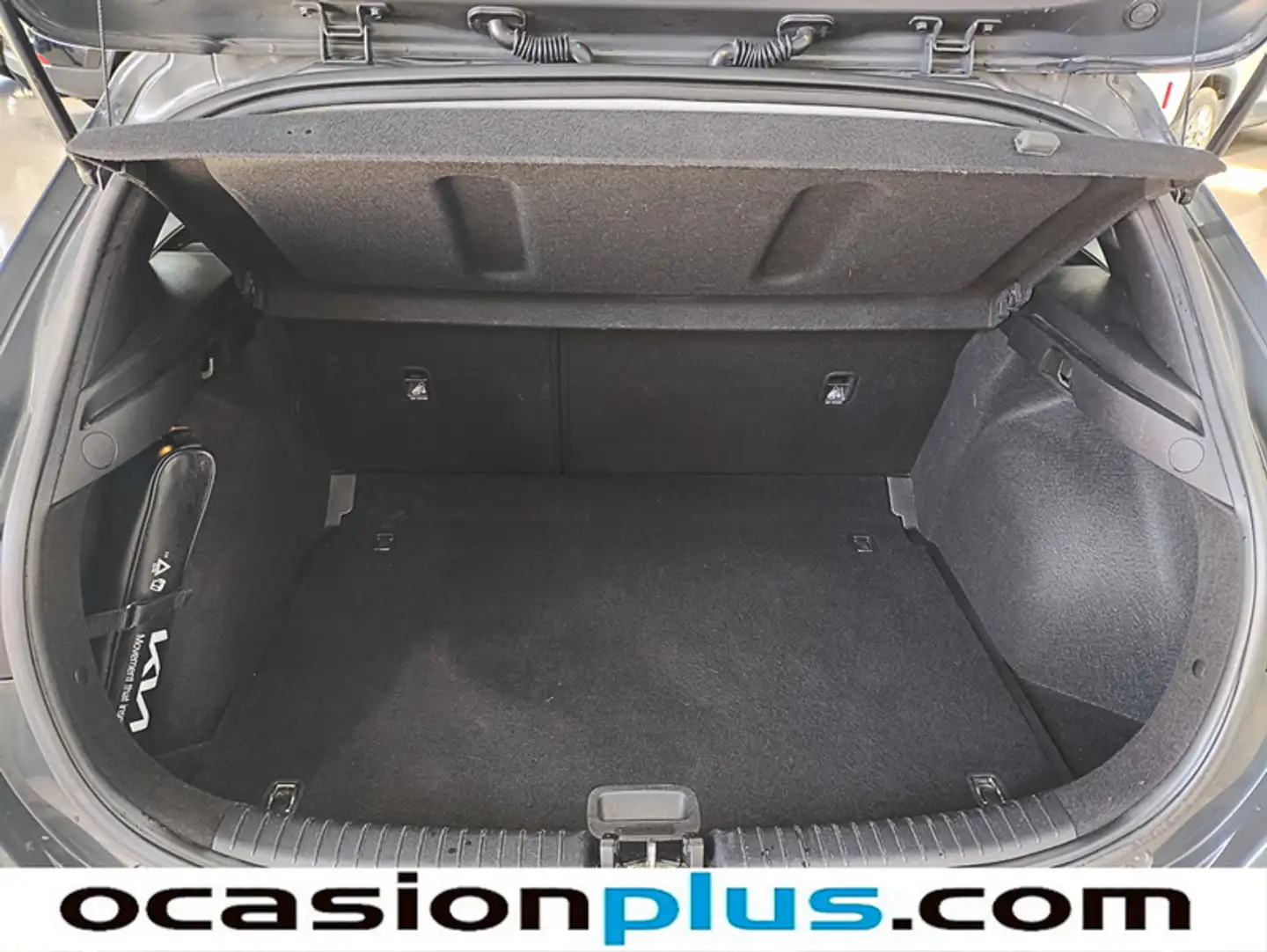 Foto KIA Ceed Kia Ceed 1.6 MHEV iMT Drive (136 CV)