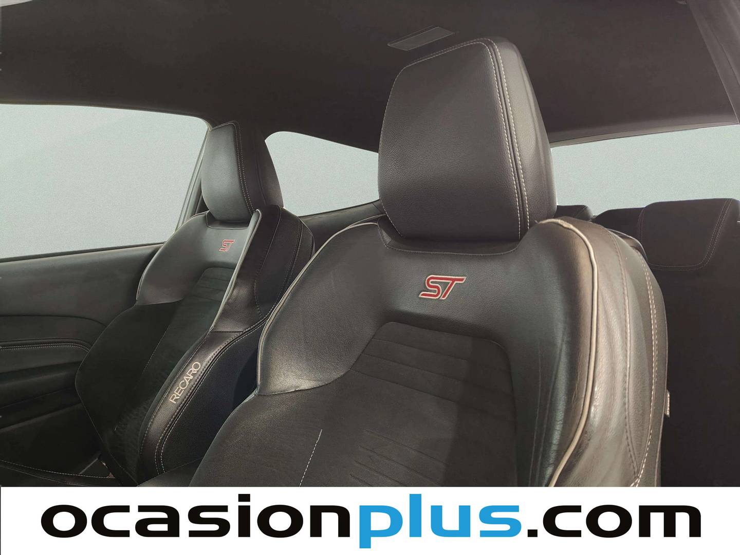 Extras y acabados del Ford Fiesta Ford Fiesta 1.5 EcoBoost ST (200 CV)