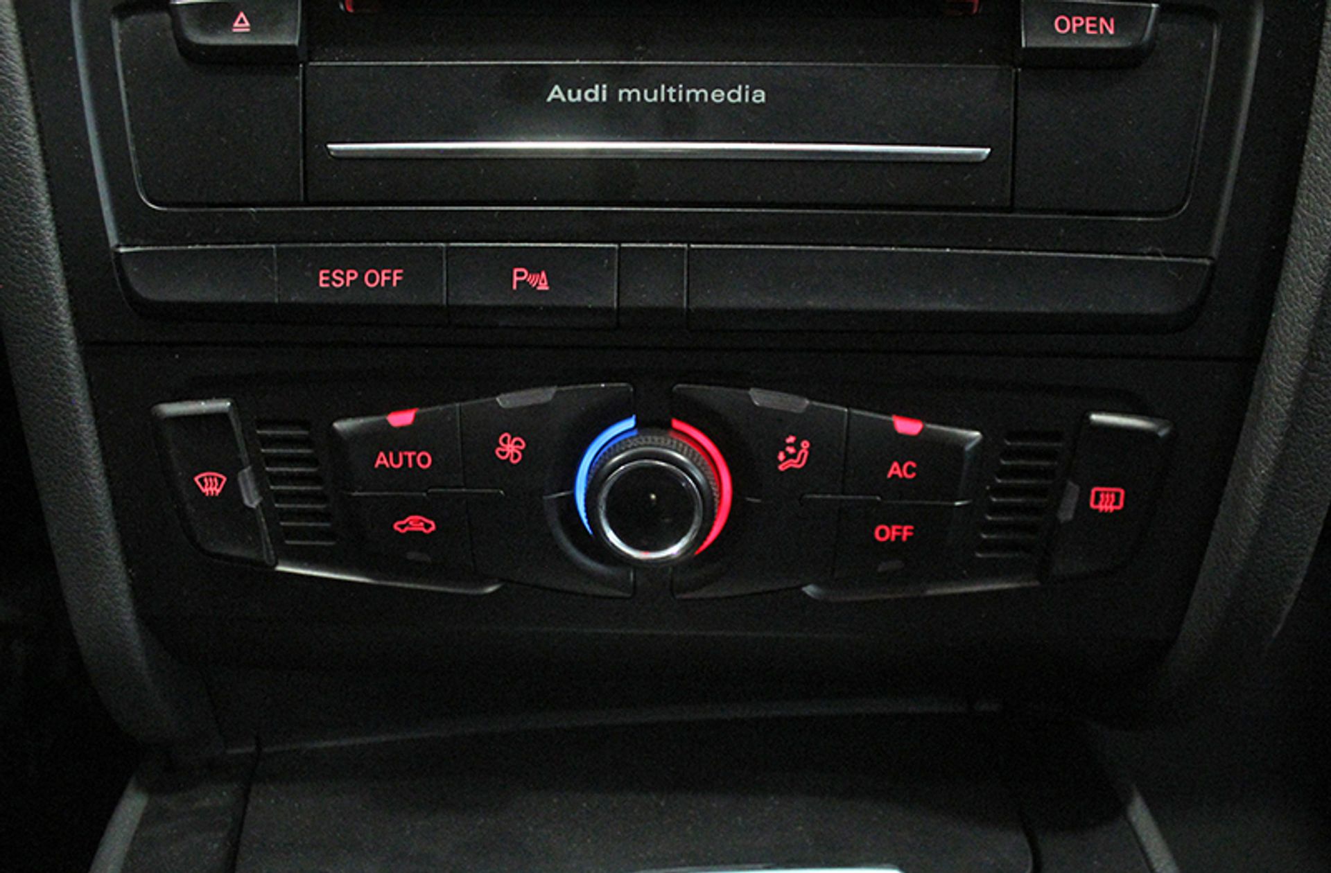 Audi A4 Allroad 2.0 TFSI S tronic - foto 32