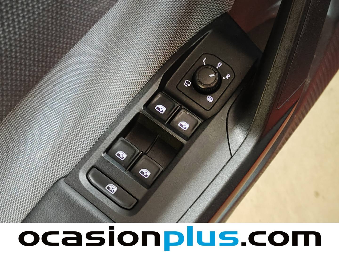 Seat León Seat León 1.0 TSI S&S Style XL (110 CV) seminuevo