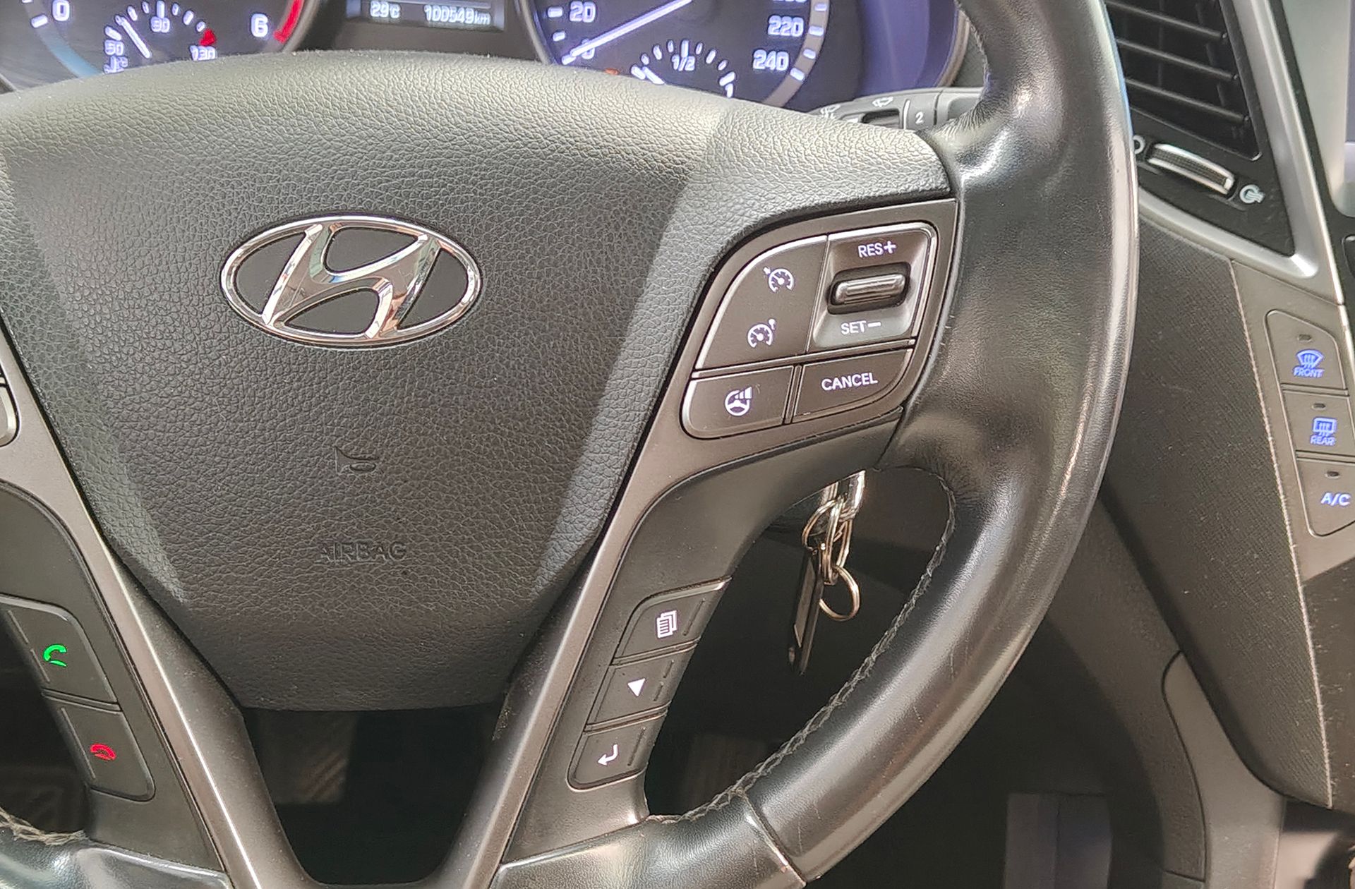 Hyundai Santa Fe 2.2 CRDi SLE 4x2 7S 7 plazas - foto 30