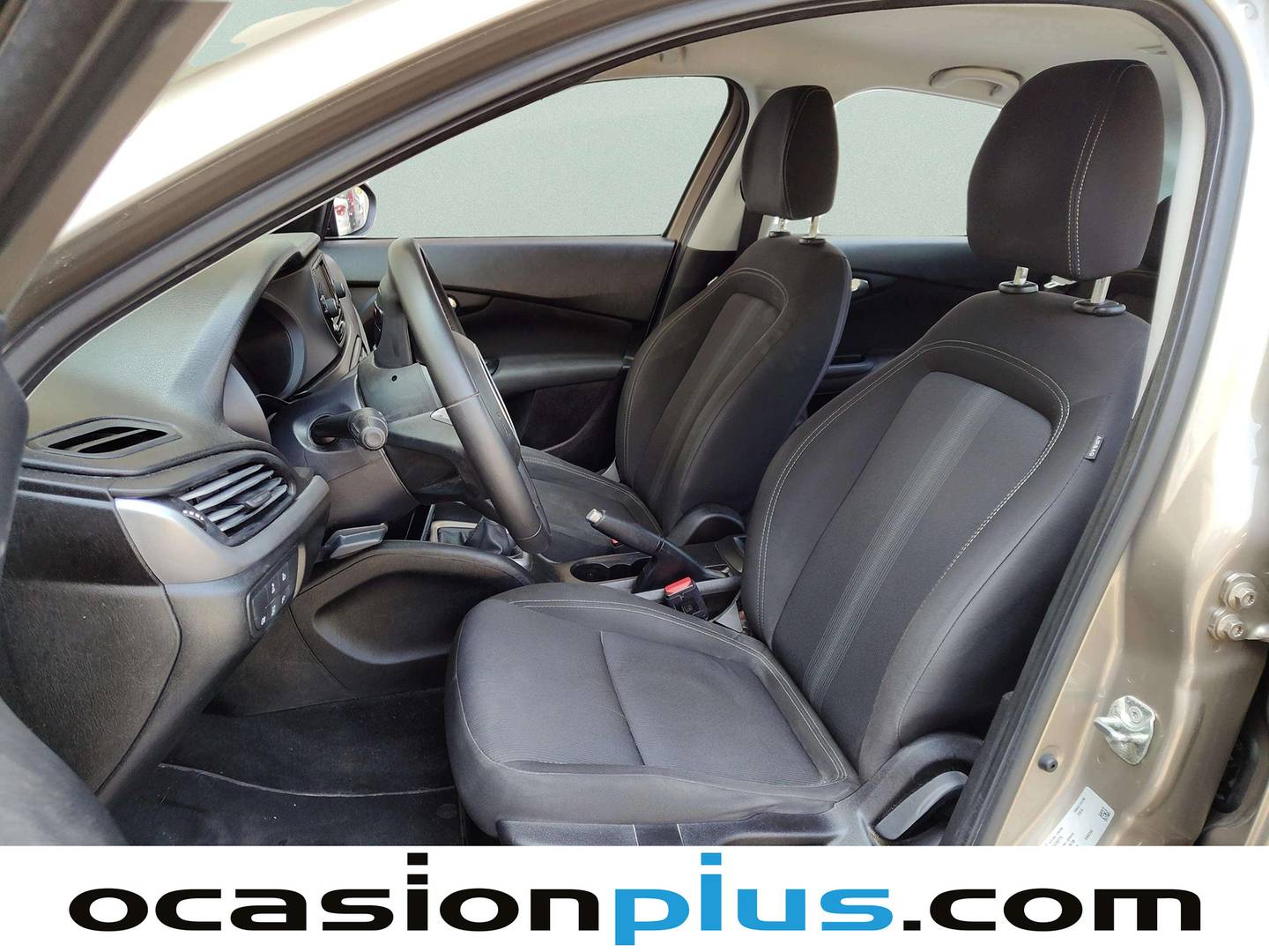 Foto asientos delanteros Fiat Tipo Fiat Tipo Sedan 1.3 Multijet II Easy (95 CV)
