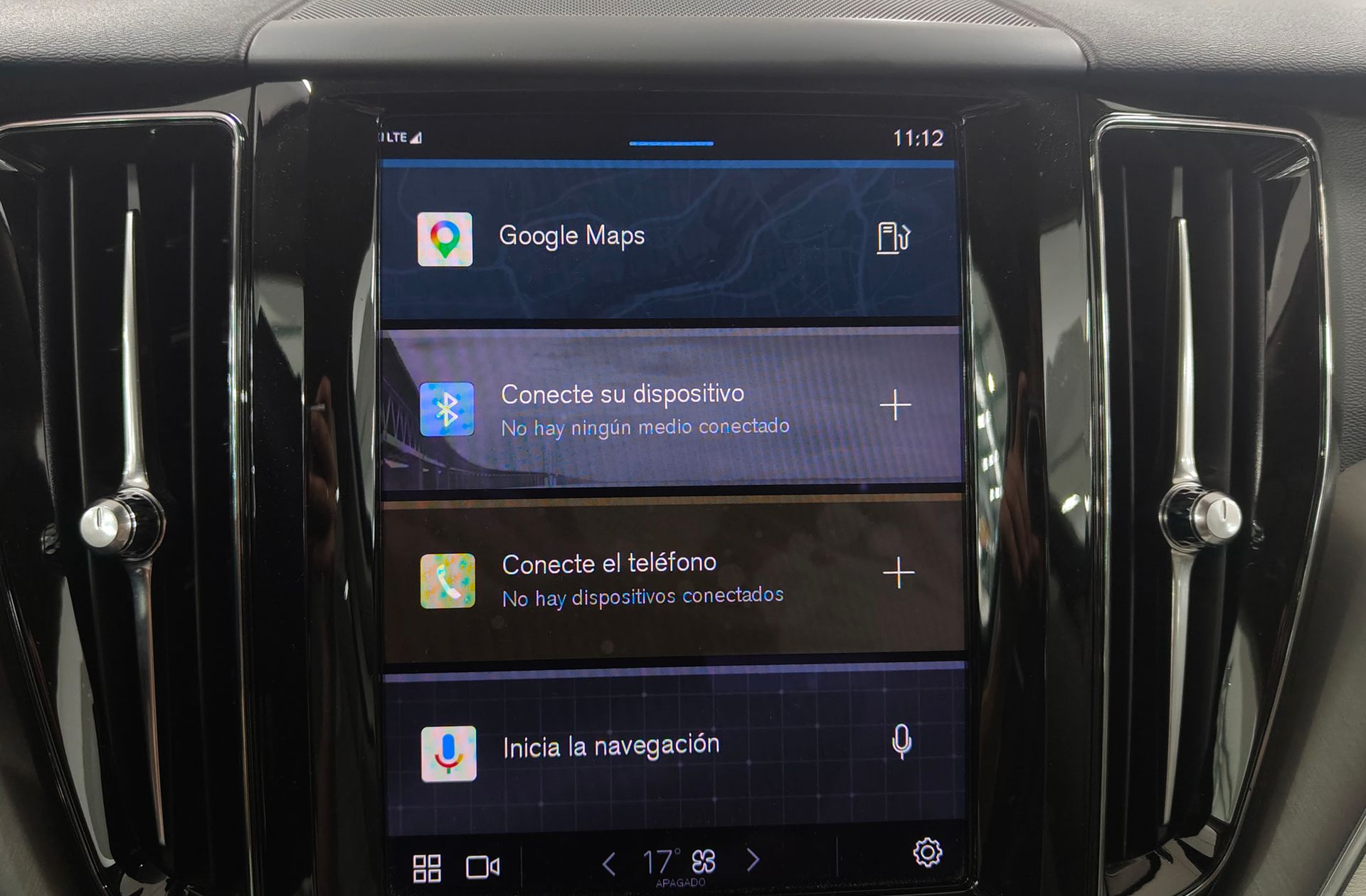 Volvo XC60 B4 D Core - foto 11