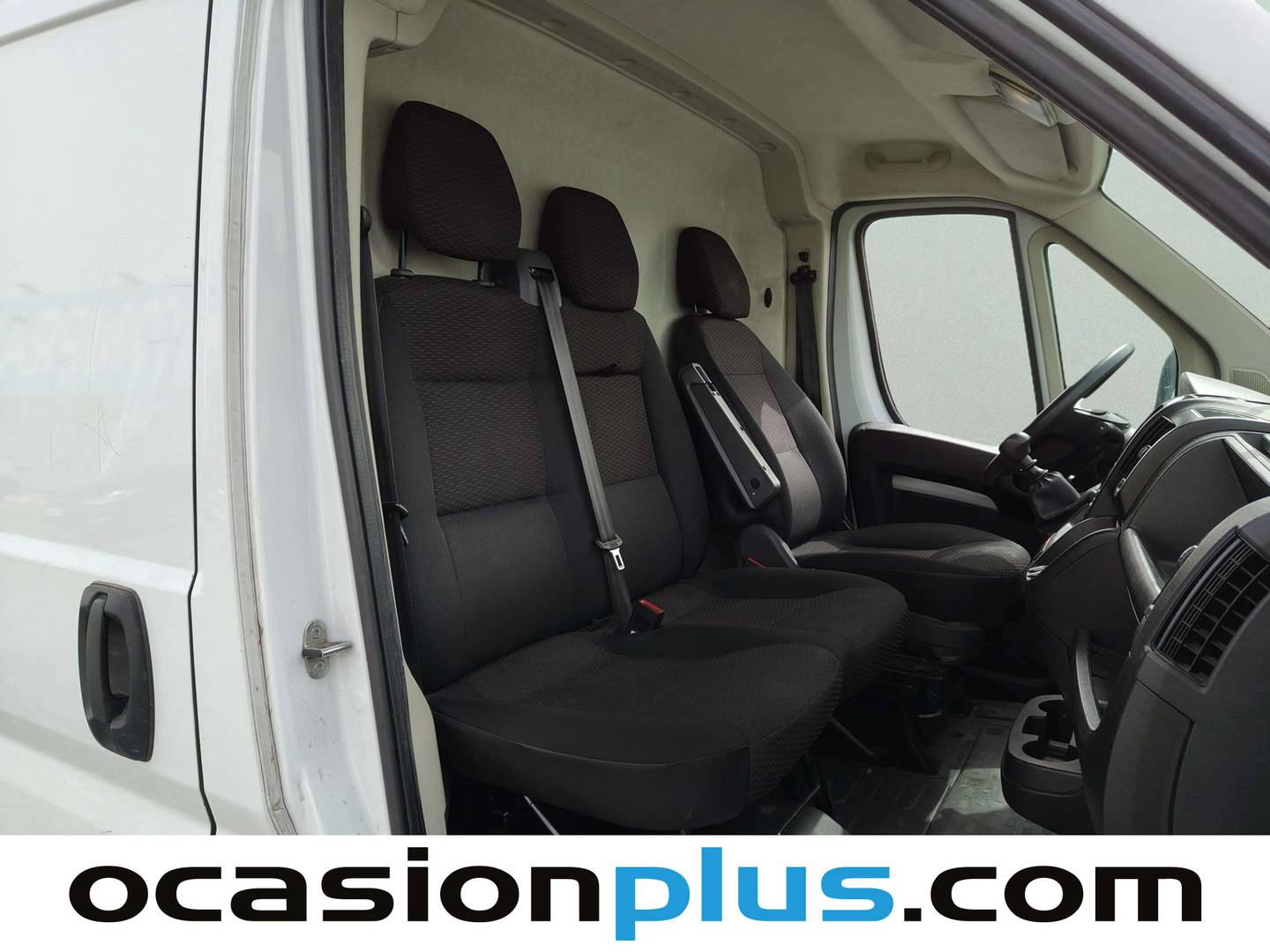 Fotos maletero Peugeot Boxer Peugeot Boxer Furgon BlueHDi 140 S&S 335 L3H2 (140 CV)