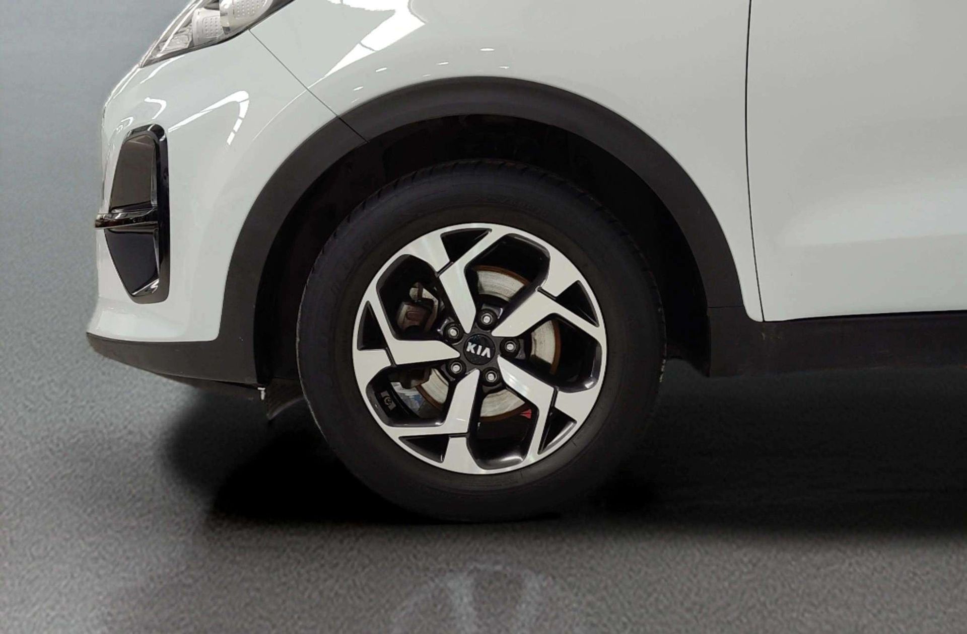 Kia Sportage 1.6 GDi Concept Plus 4x2 - foto 33