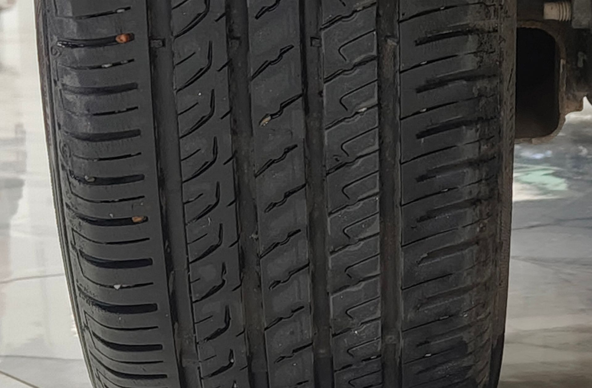 Ford EcoSport 1.0T EcoBoost Titanium - foto 31