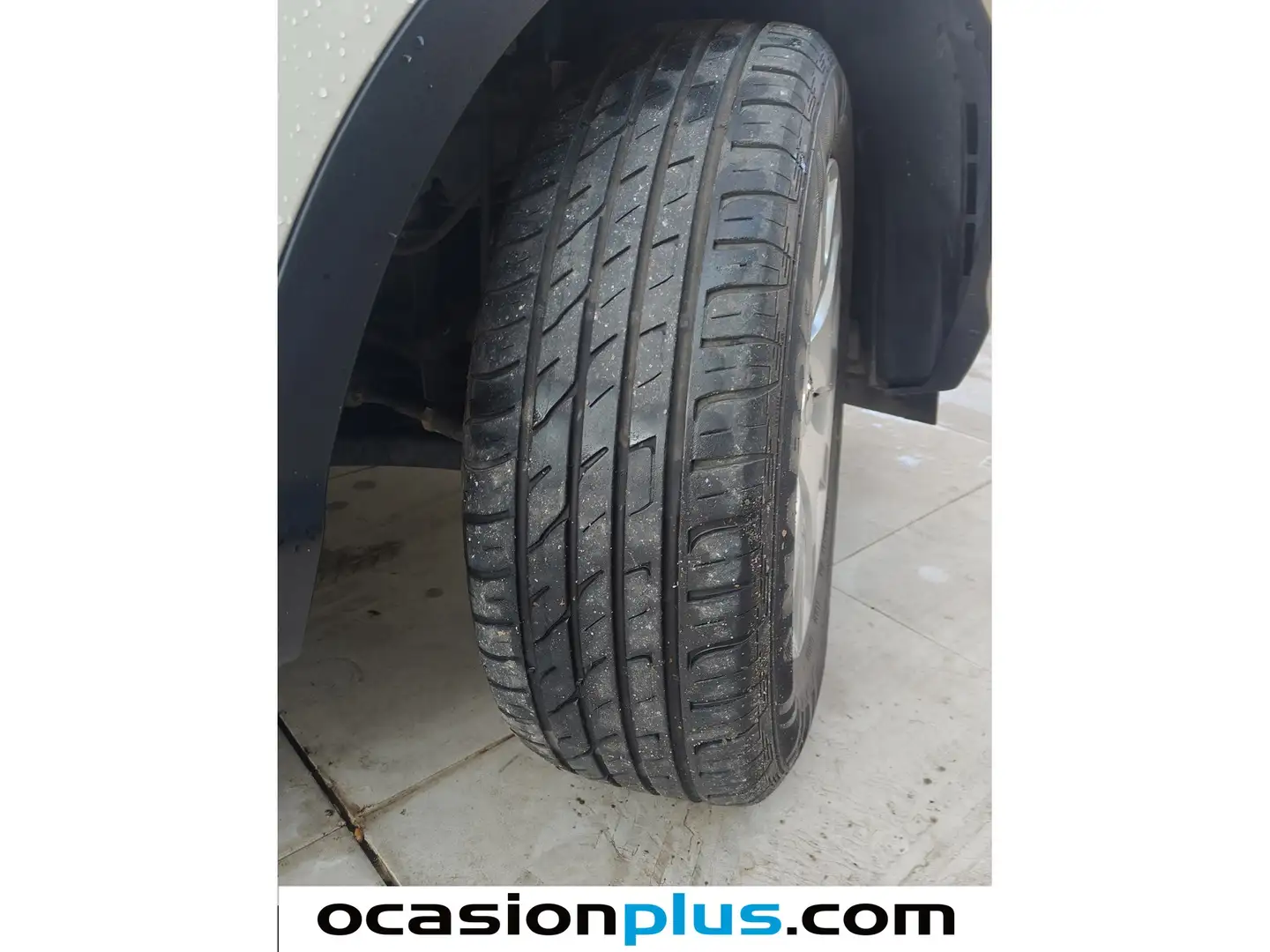 Foto Nissan QASHQAI Nissan Qashqai dCi 130 Visia 4x4-i (130 CV)